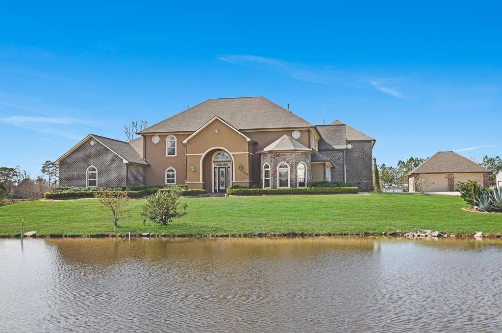 Gonzales, LA 70737,15185 LALONDE LN