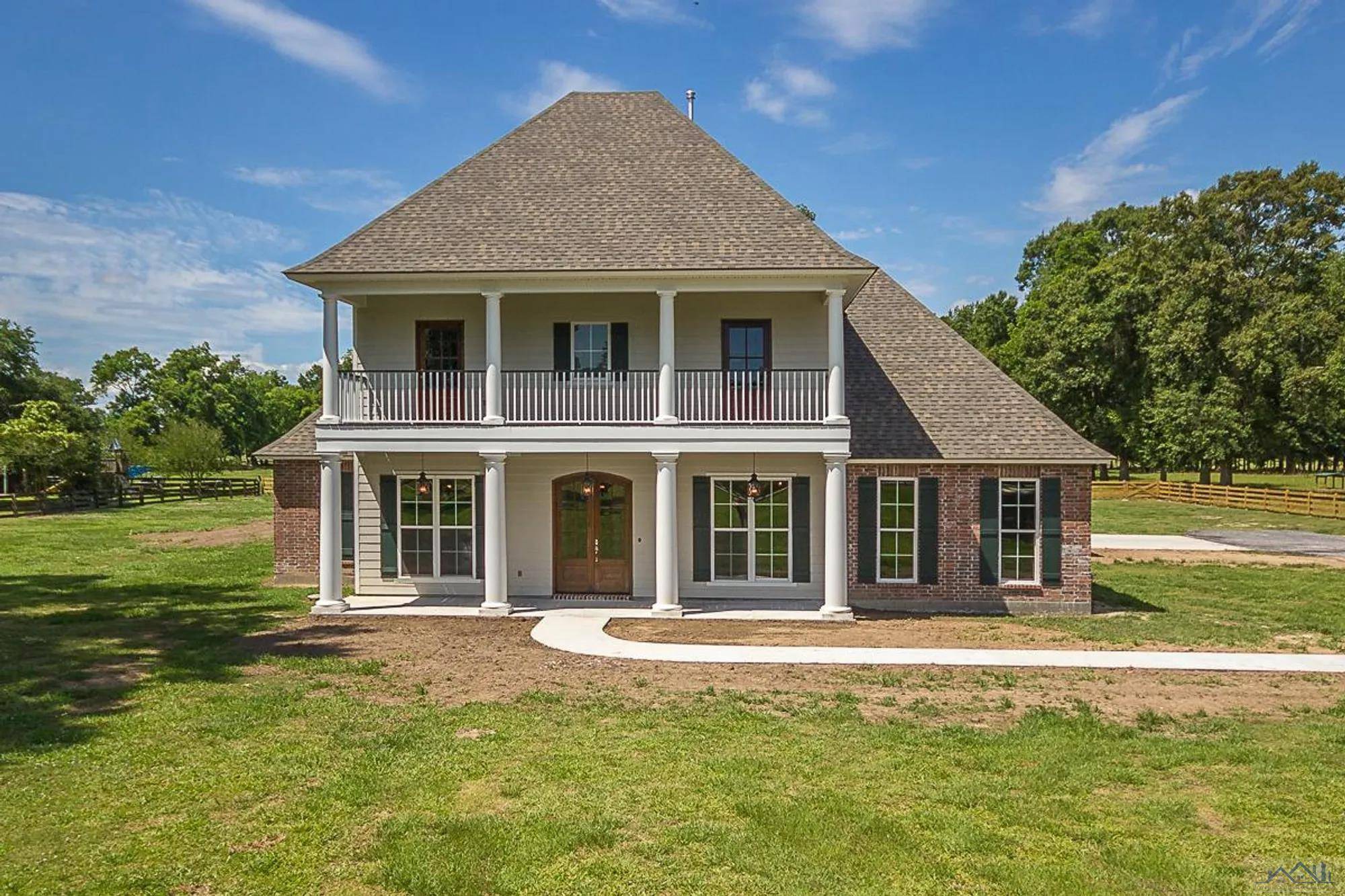 Raceland, LA 70394,158 Le Belle Maison Drive