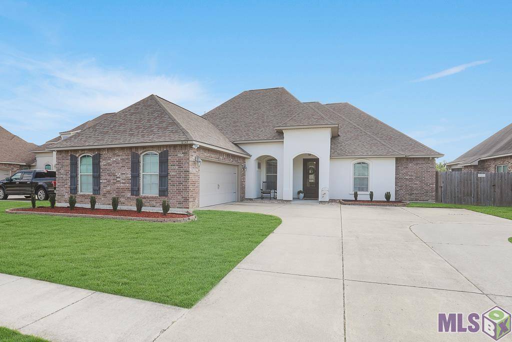 Prairieville, LA 70769,18042 OLD TRAIL DR