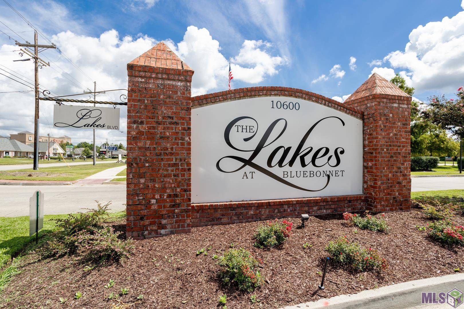 Baton Rouge, LA 70810,10600 LAKES BLVD #302