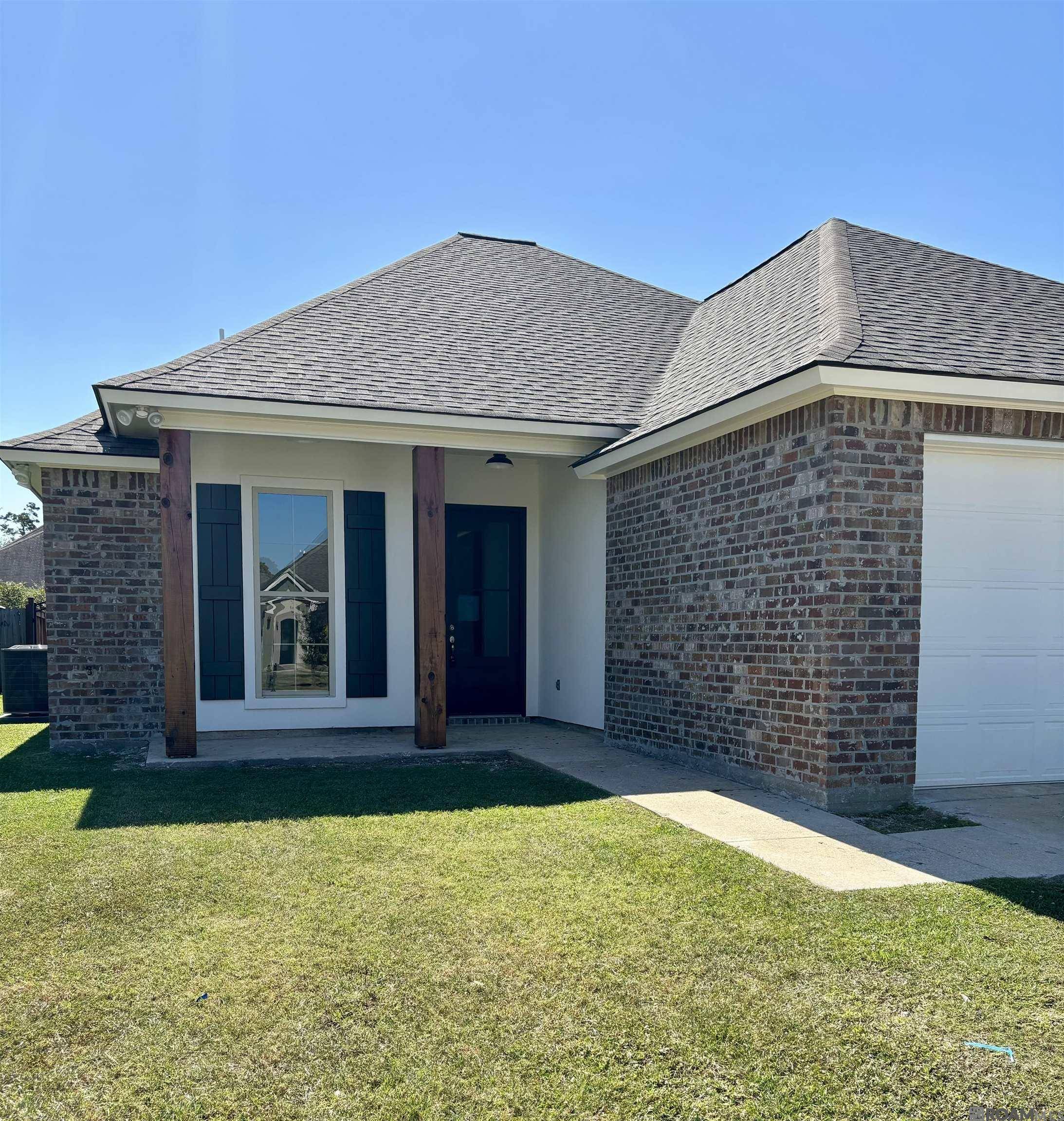 Denham Springs, LA 70726,7744 CEDAR TRAIL DR