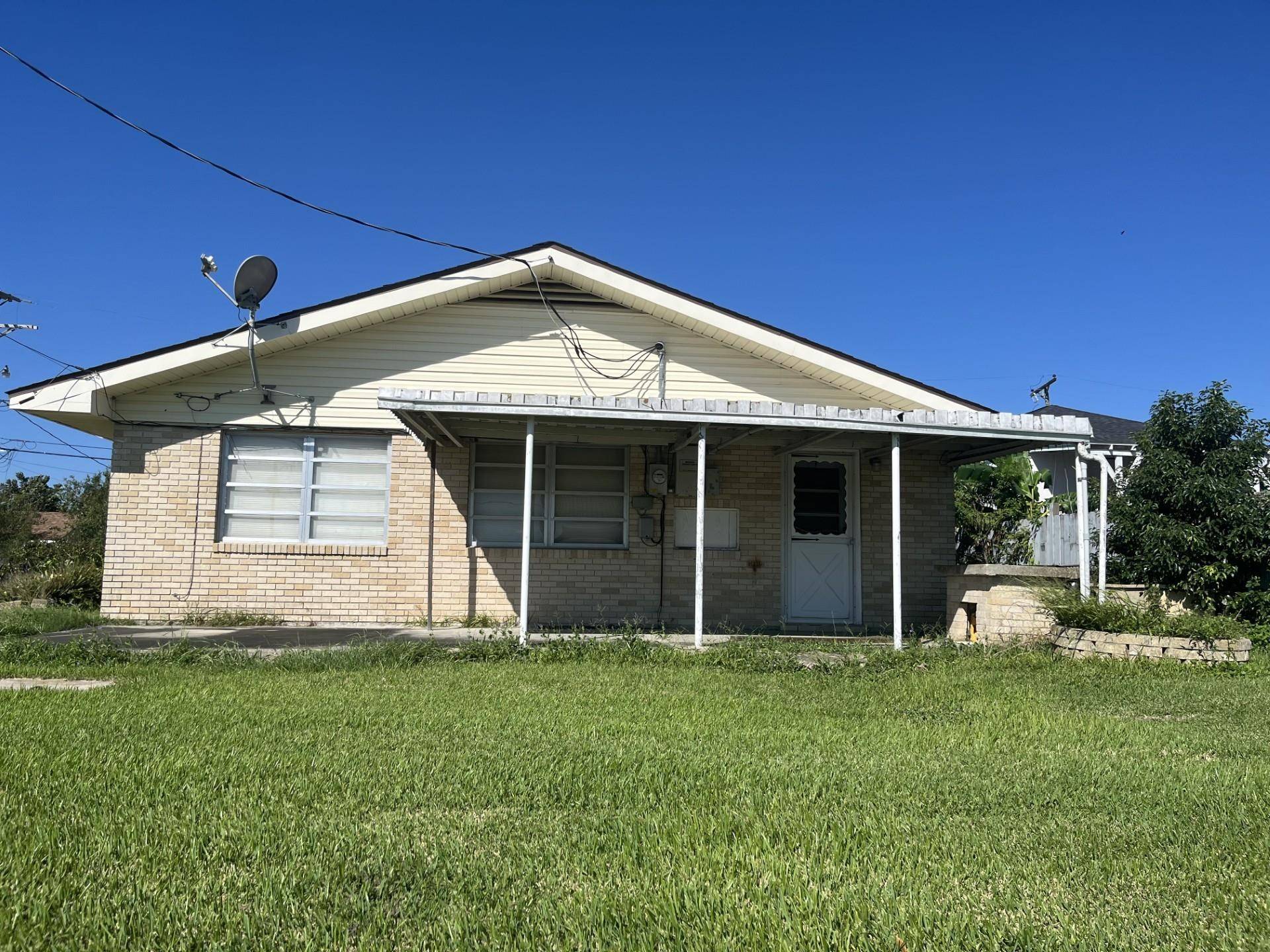 Houma, LA 70363,1901 FURMAN STREET