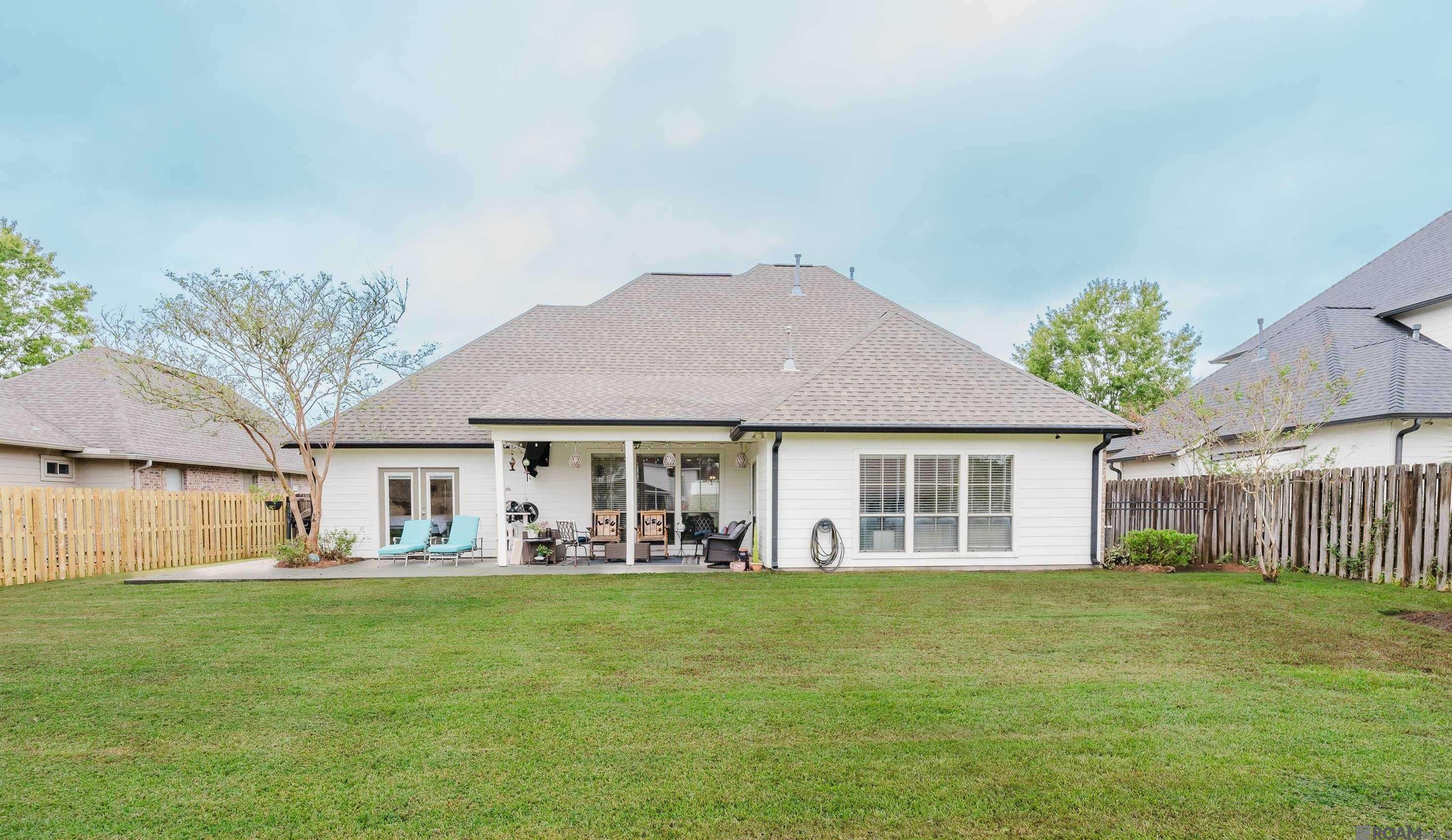 Prairieville, LA 70769,16468 WEST LAKE DR