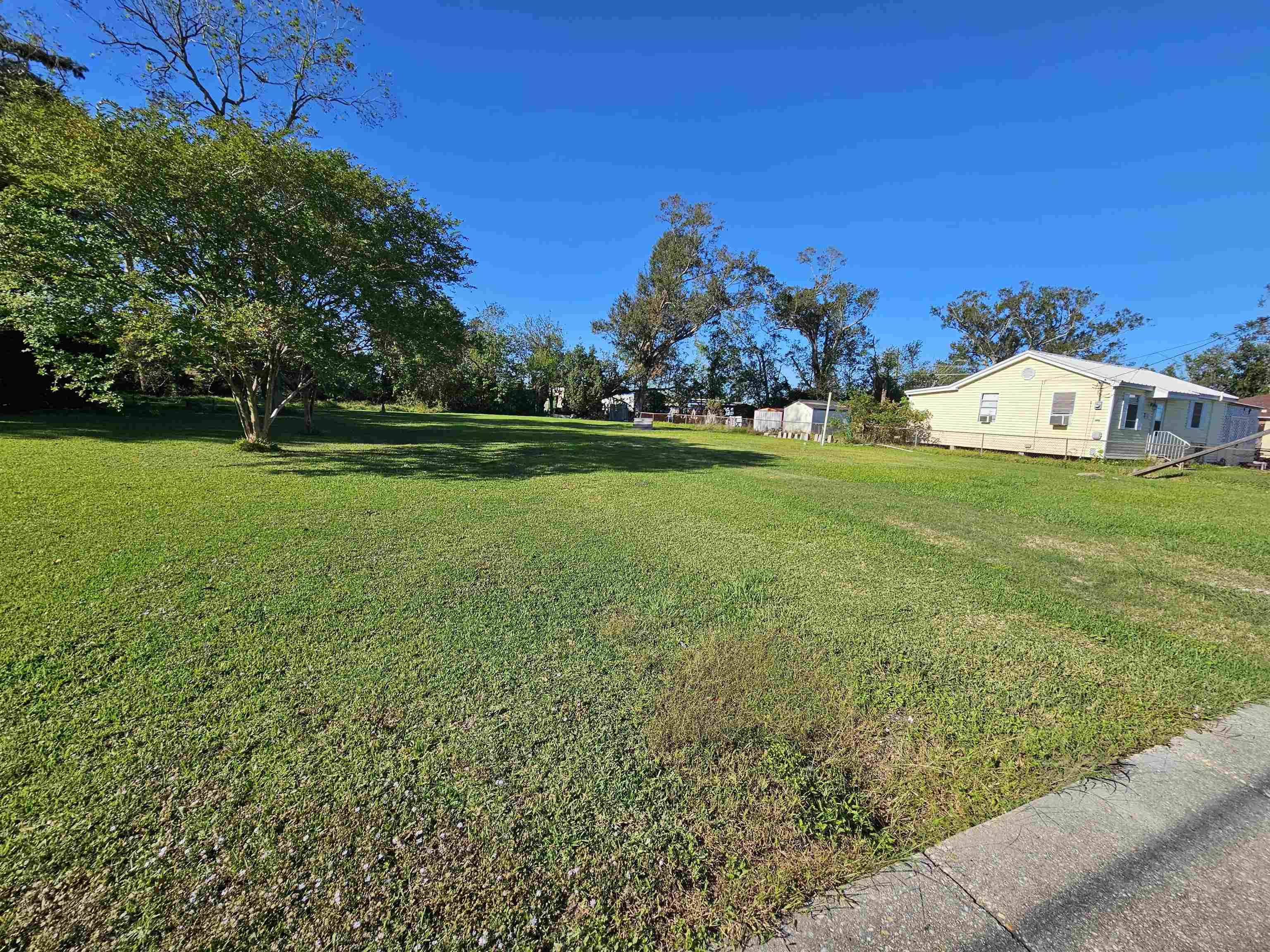 Houma, LA 70363,325 ALLEN ST