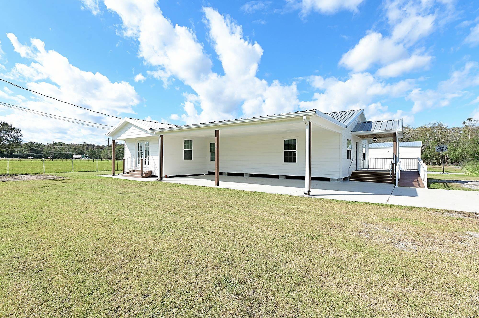 Thibodaux, LA 70301,946 Lot 1 LA HWY 20 #Lot 1