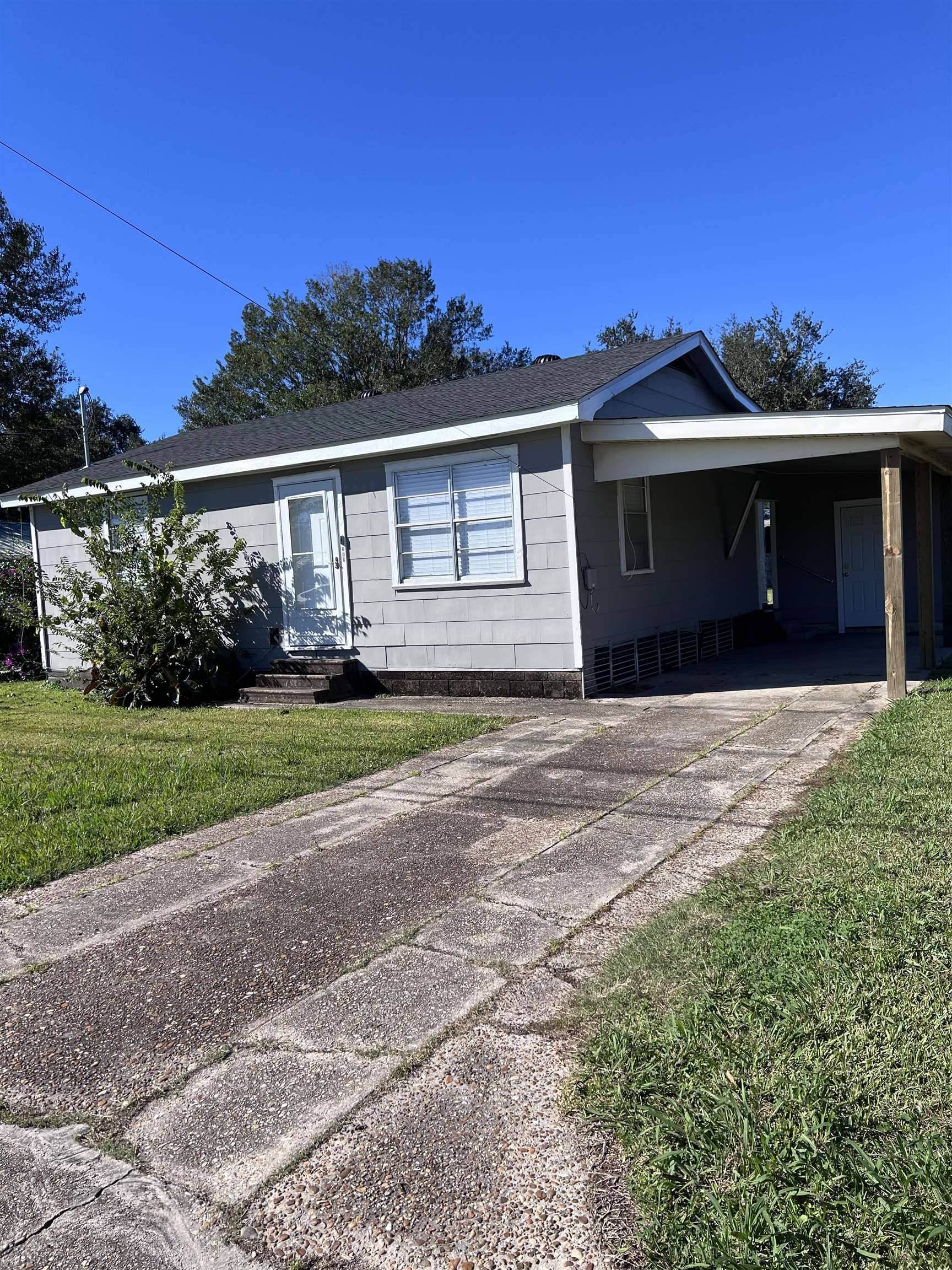 Houma, LA 70363,219 PATTERSON ST