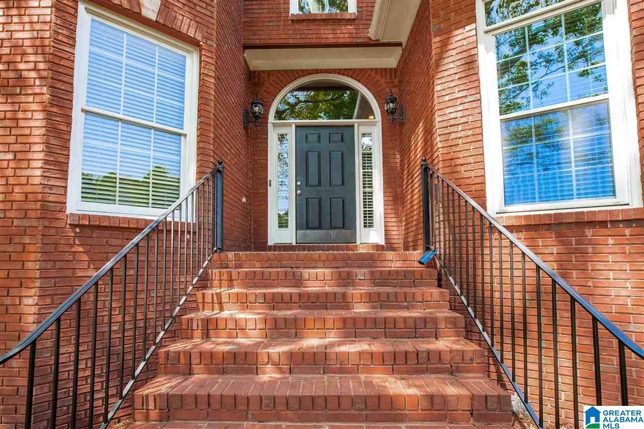 Hoover, AL 35244,6534 OAK CREST COVE
