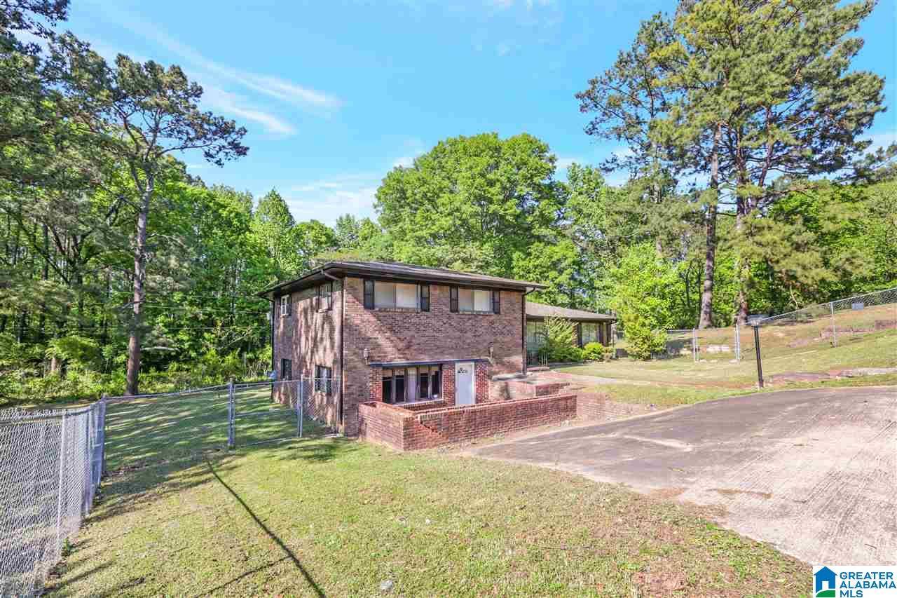 Birmingham, AL 35207,512 35TH AVENUE W