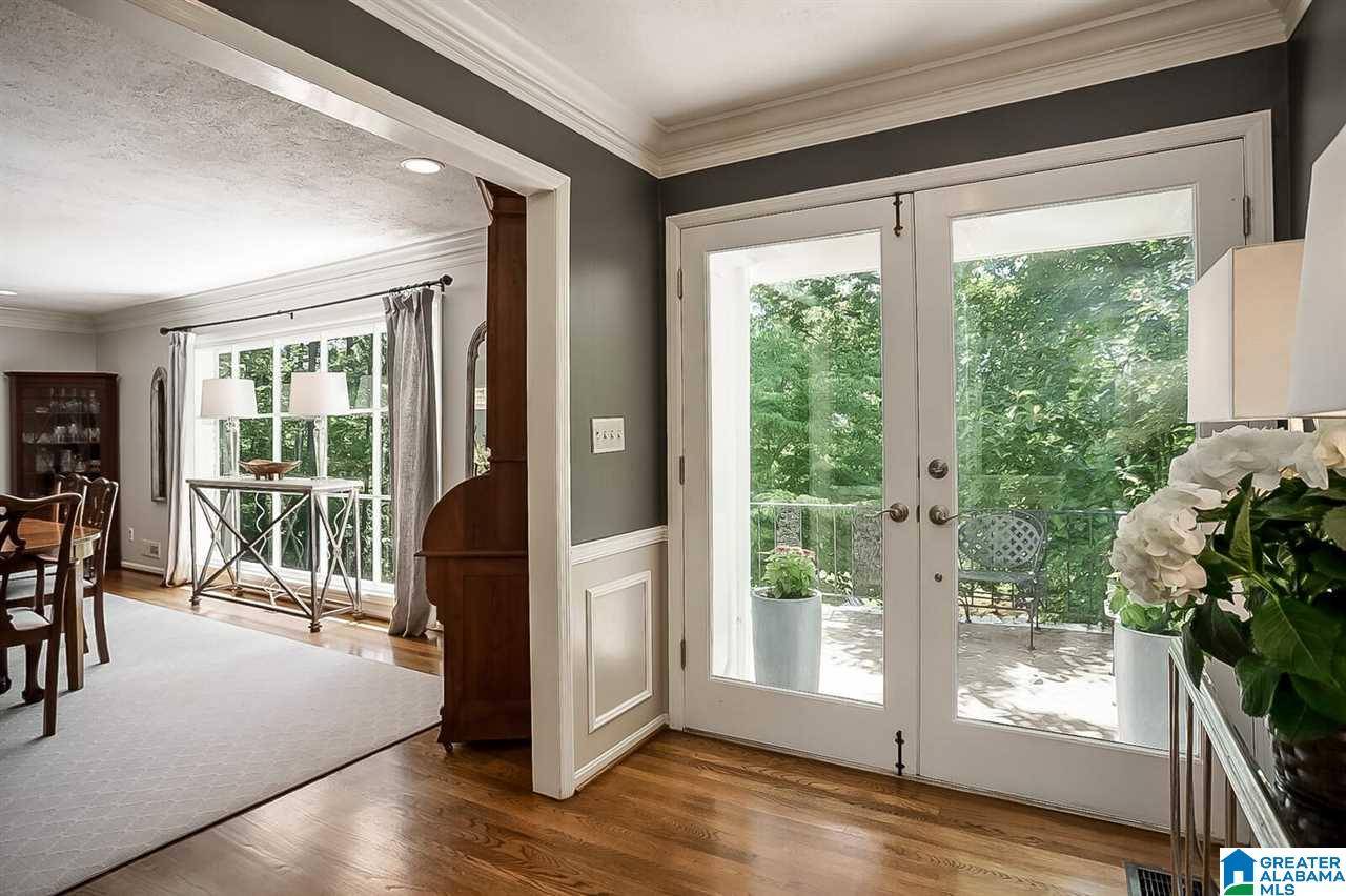 Mountain Brook, AL 35223,3496 WESTBURY ROAD