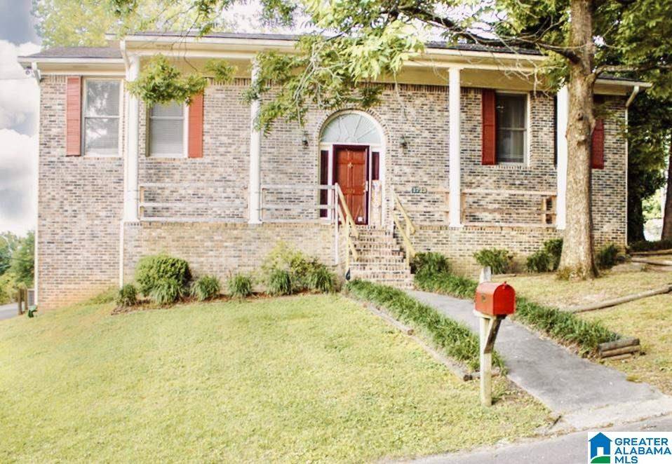 Tarrant, AL 35217,1723 LEGHORN STREET