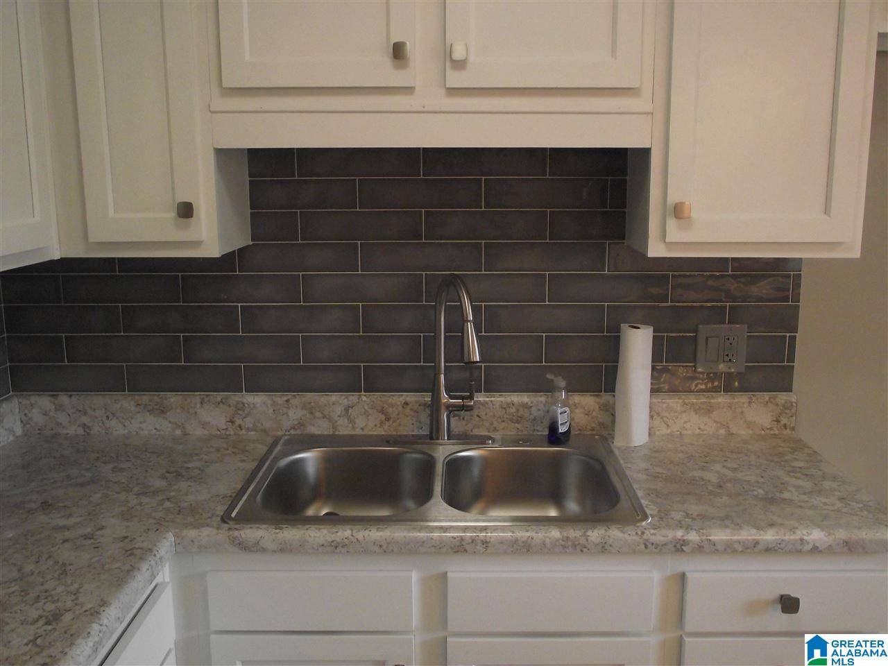 Birmingham, AL 35228,1101 RAYFIELD DRIVE