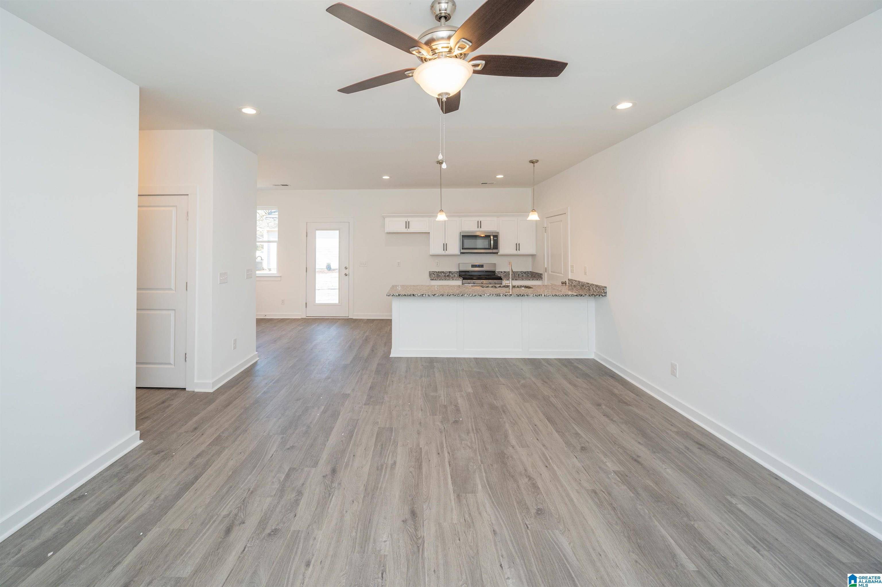 Calera, AL 35040,1818 DEBORAH DRIVE