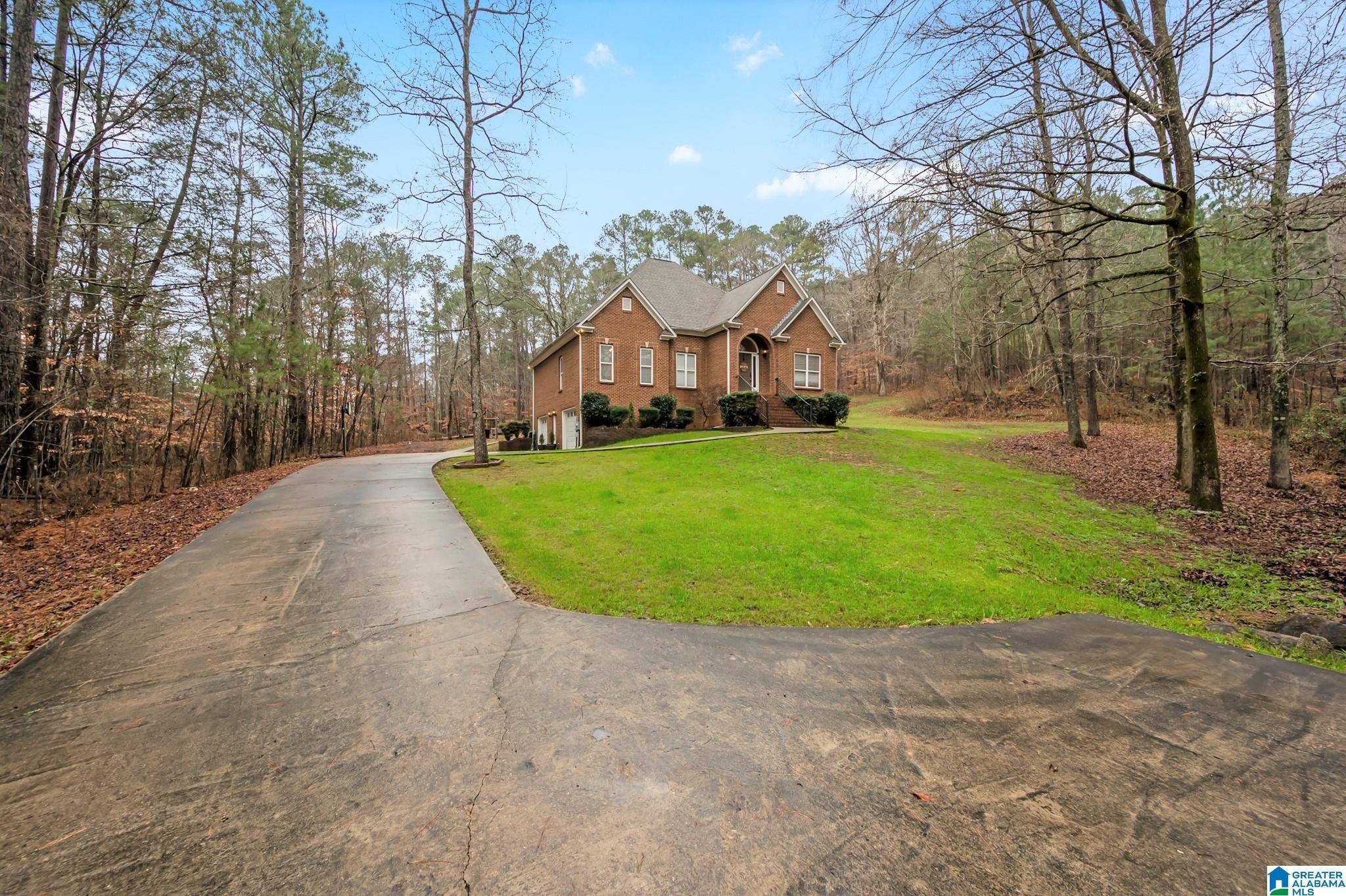Pinson, AL 35126,8498 CEDAR LANE