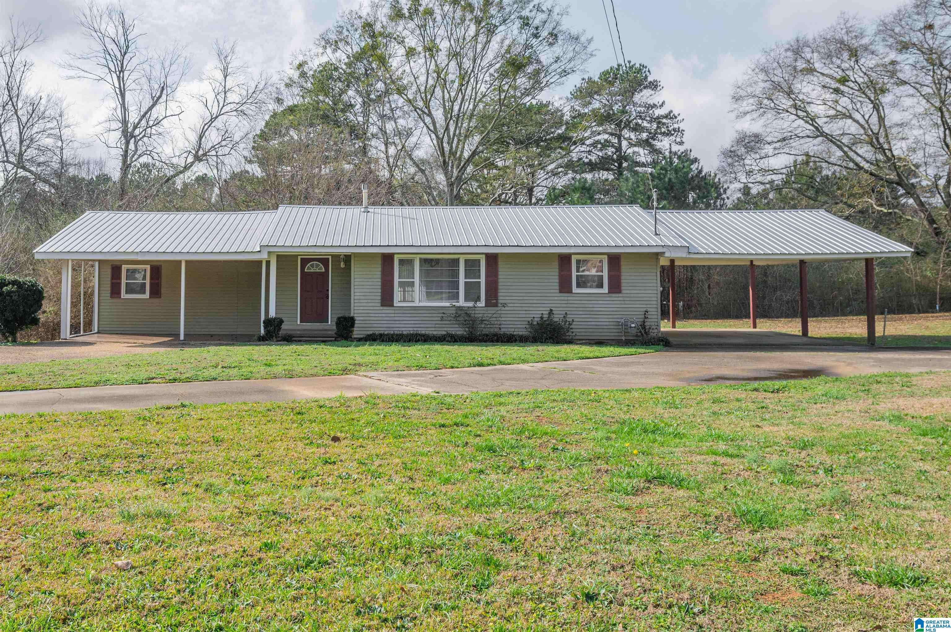 Adamsville, AL 35005,3613 OAKWOOD DRIVE