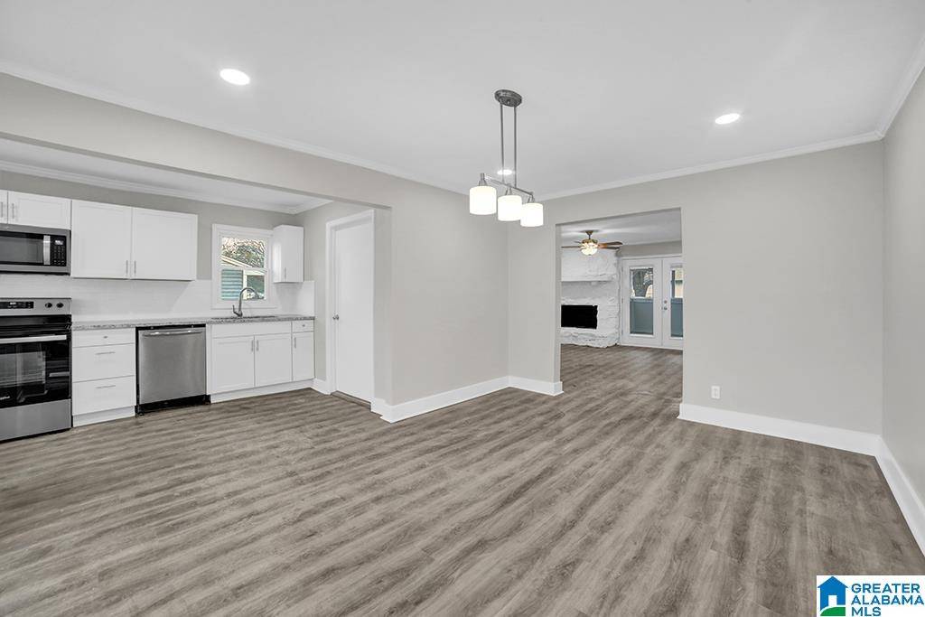 Hueytown, AL 35023,2445 22ND STREET N