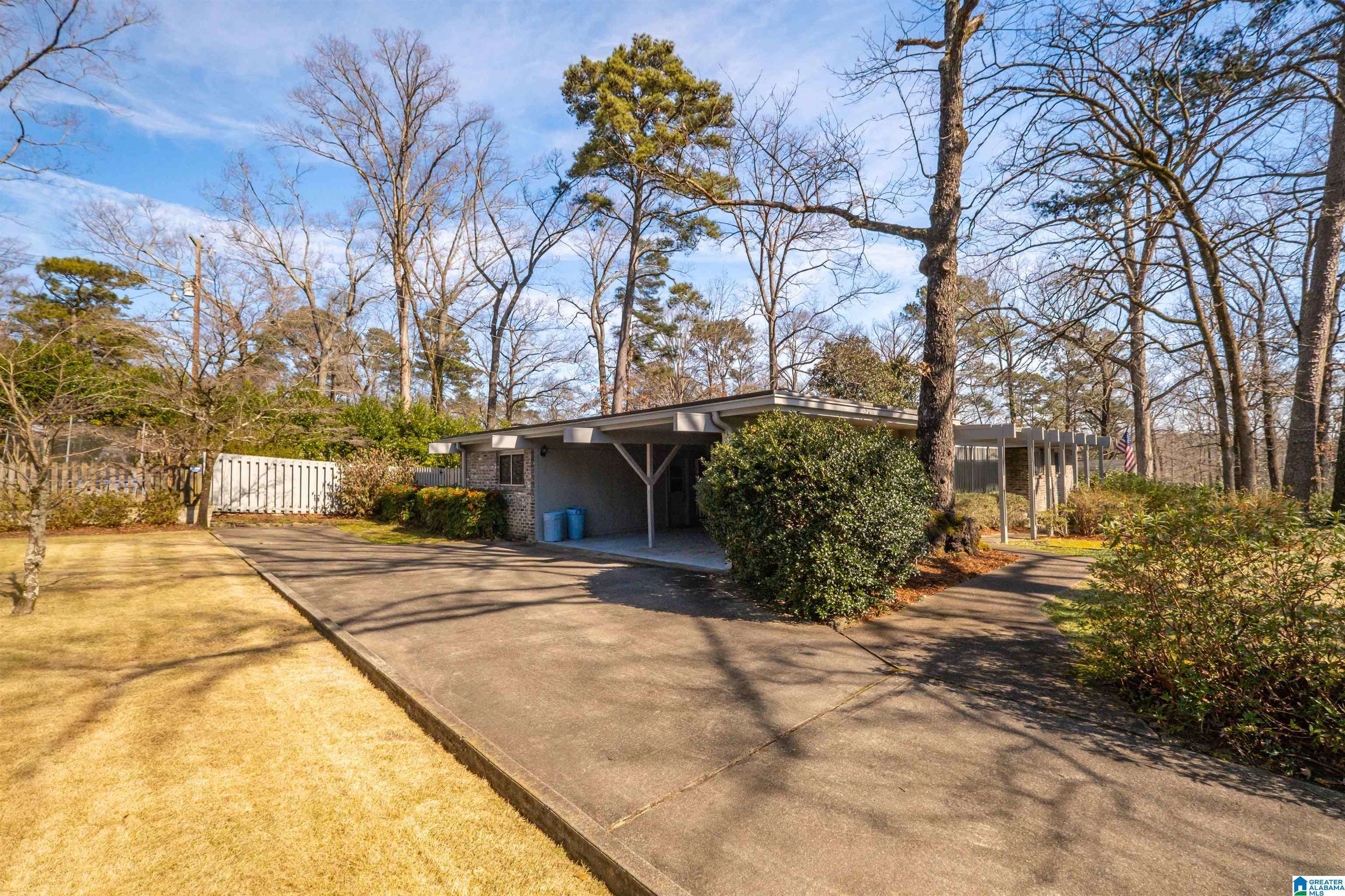 Mountain Brook, AL 35243,3841 ORLEANS ROAD