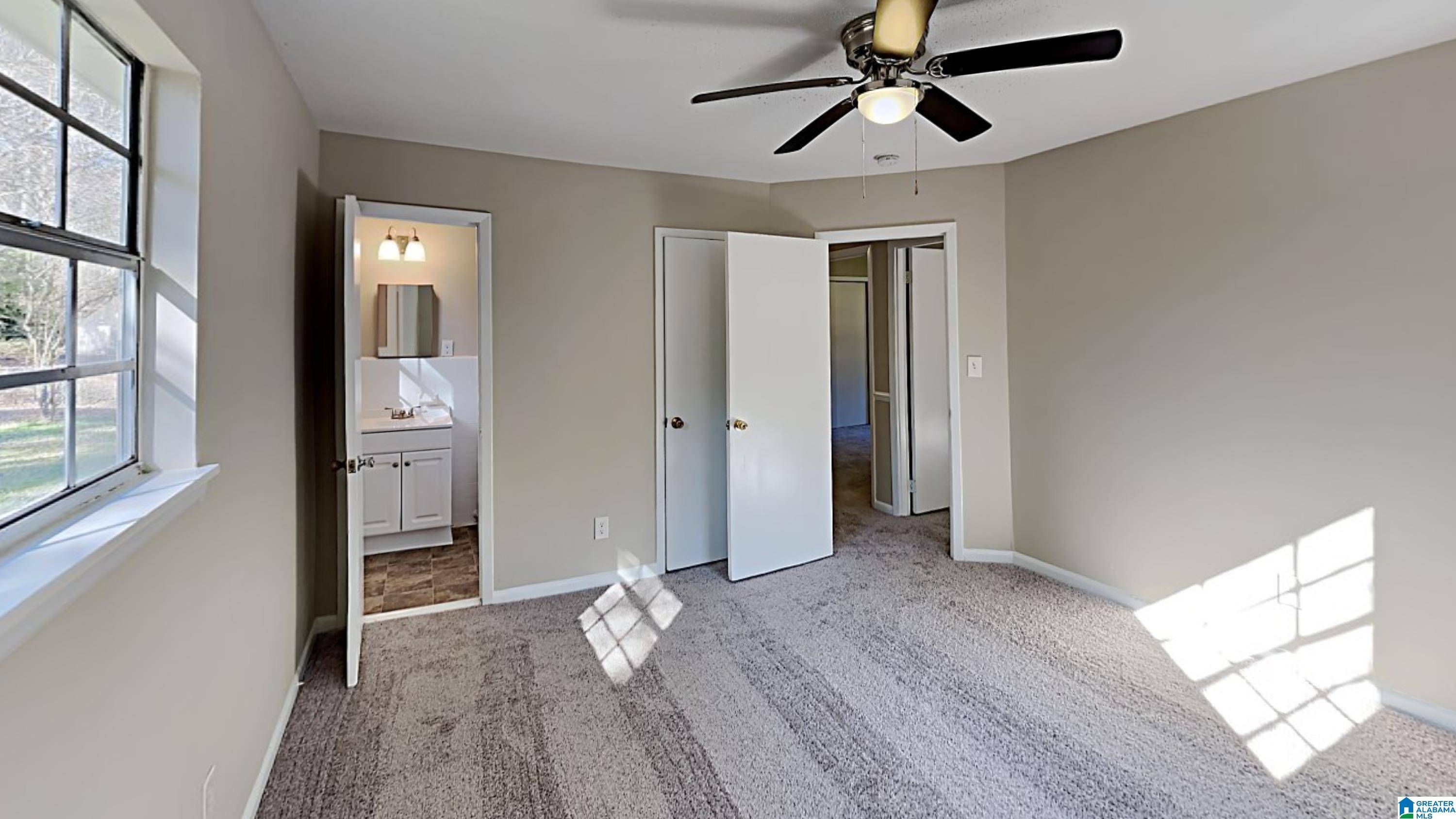 Center Point, AL 35215,2434 ORMOND DRIVE