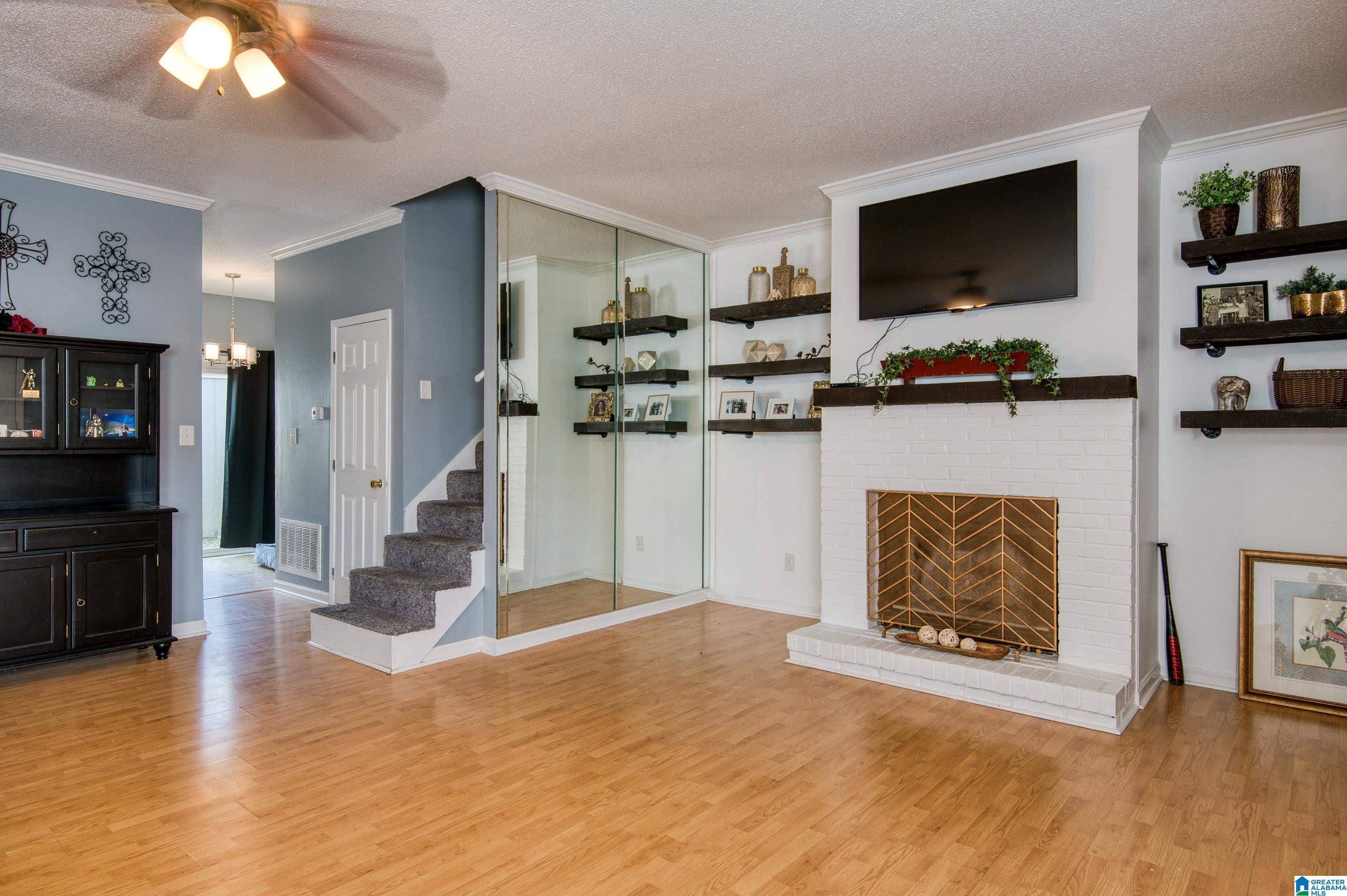 Pelham, AL 35124,232 LAUREL CIRCLE