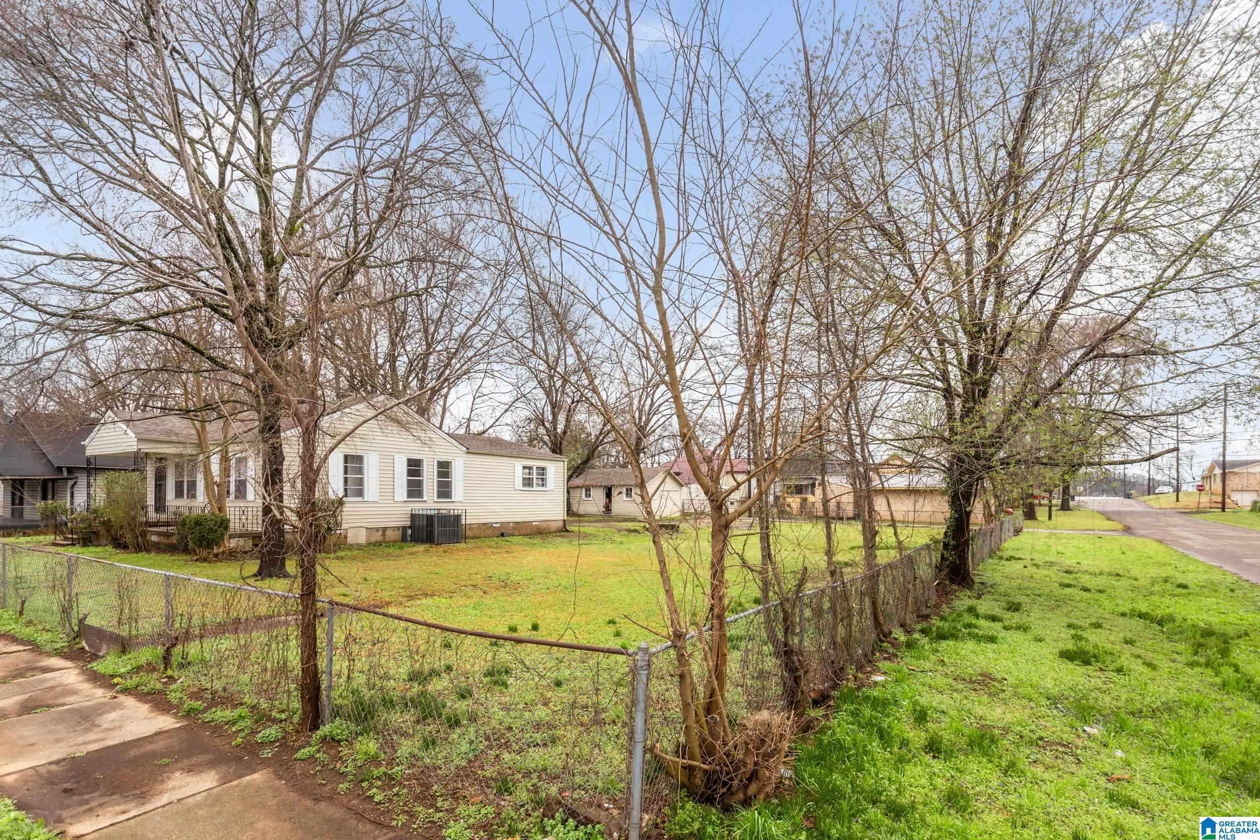 Tarrant, AL 35217,732 FULTON AVENUE