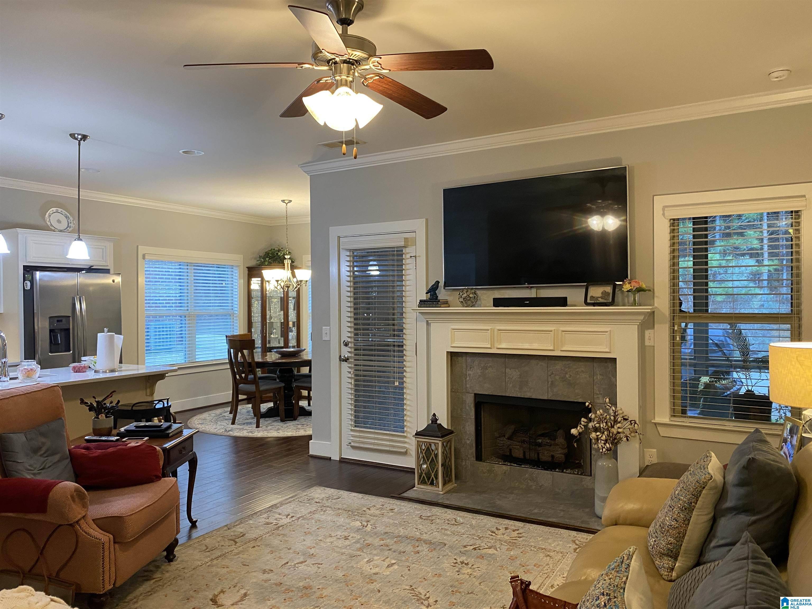 Hoover, AL 35244,1633 CREEKSIDE DRIVE