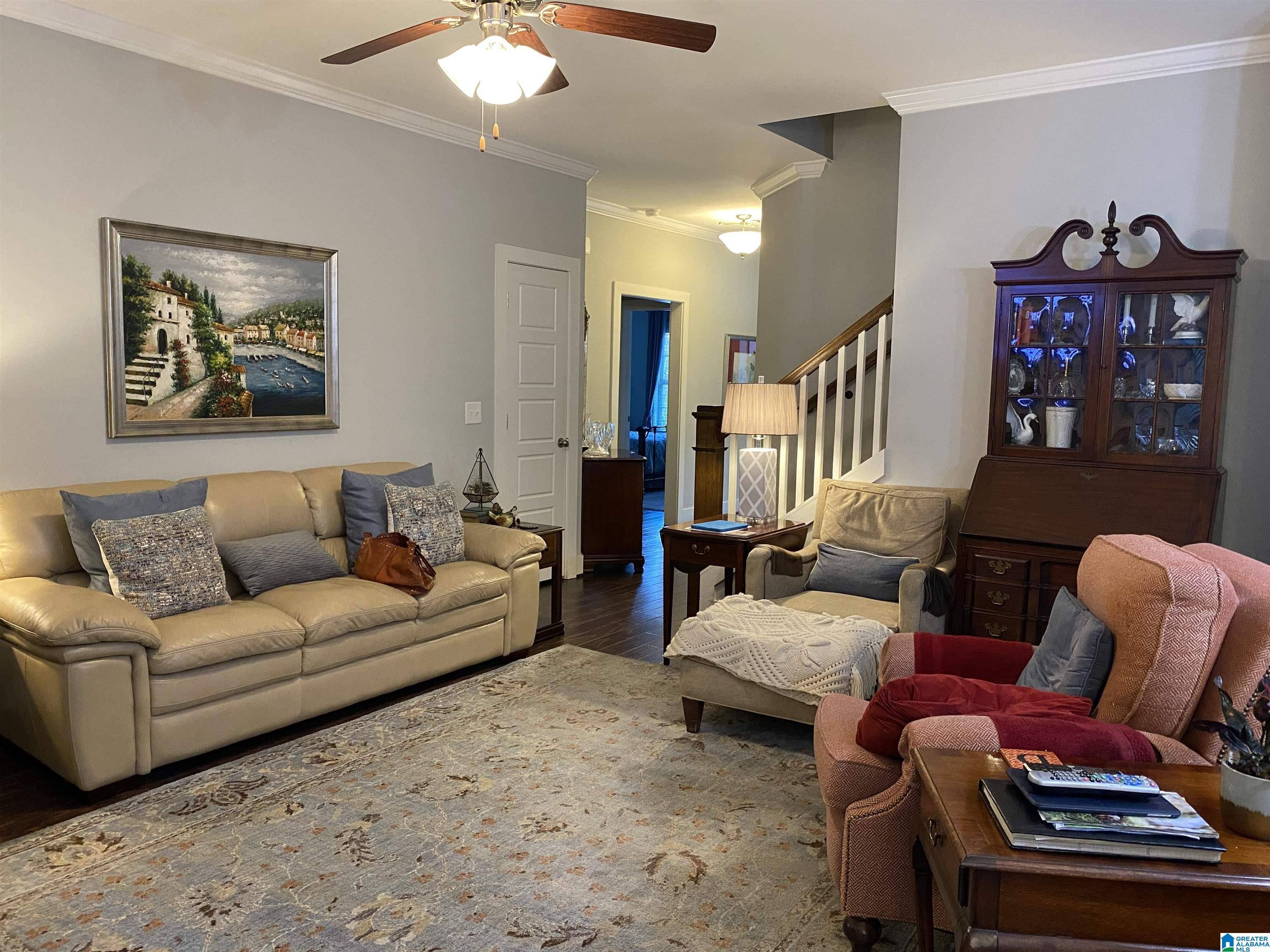 Hoover, AL 35244,1633 CREEKSIDE DRIVE