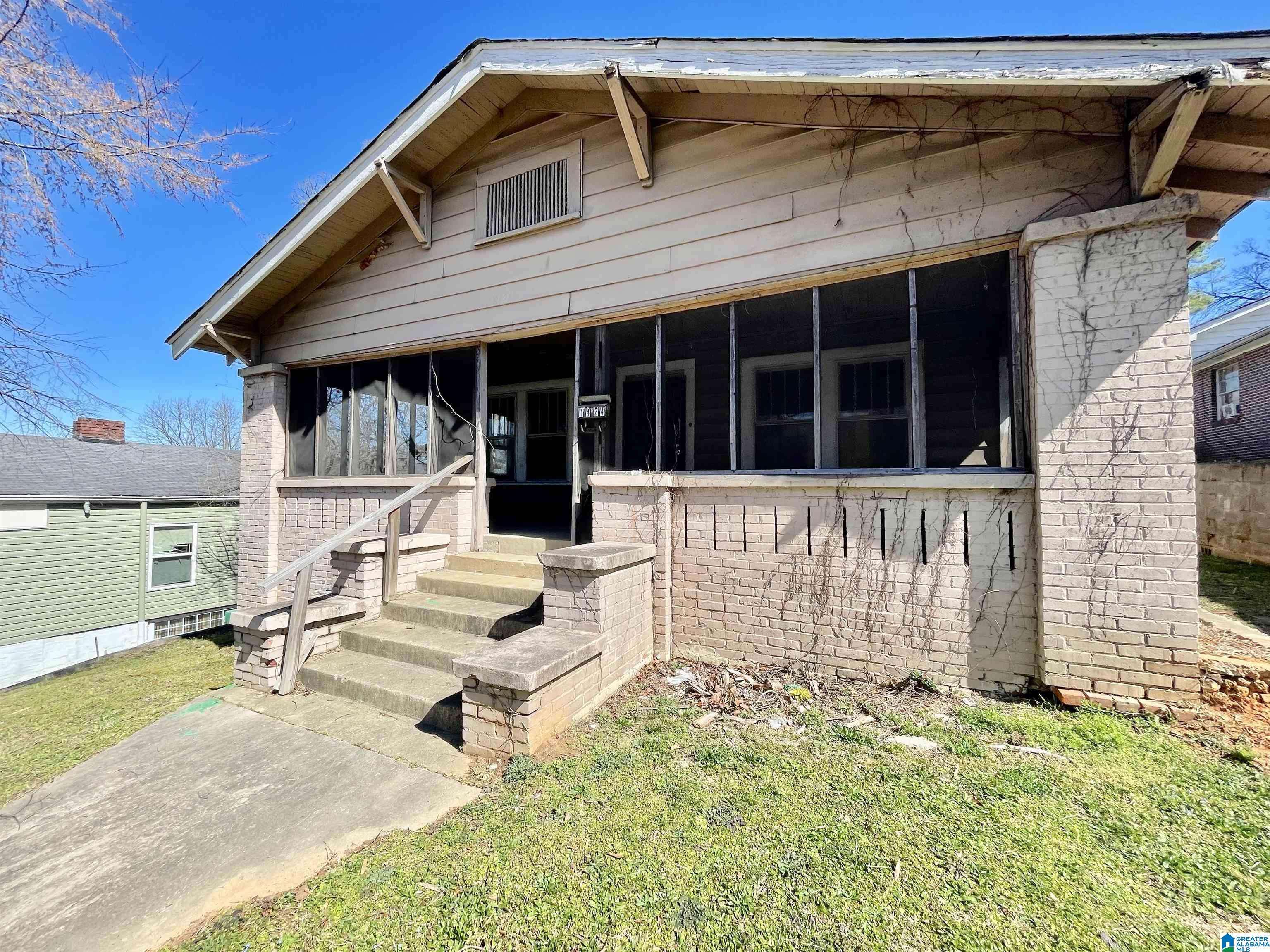 Tarrant, AL 35217,1424 FORD AVENUE