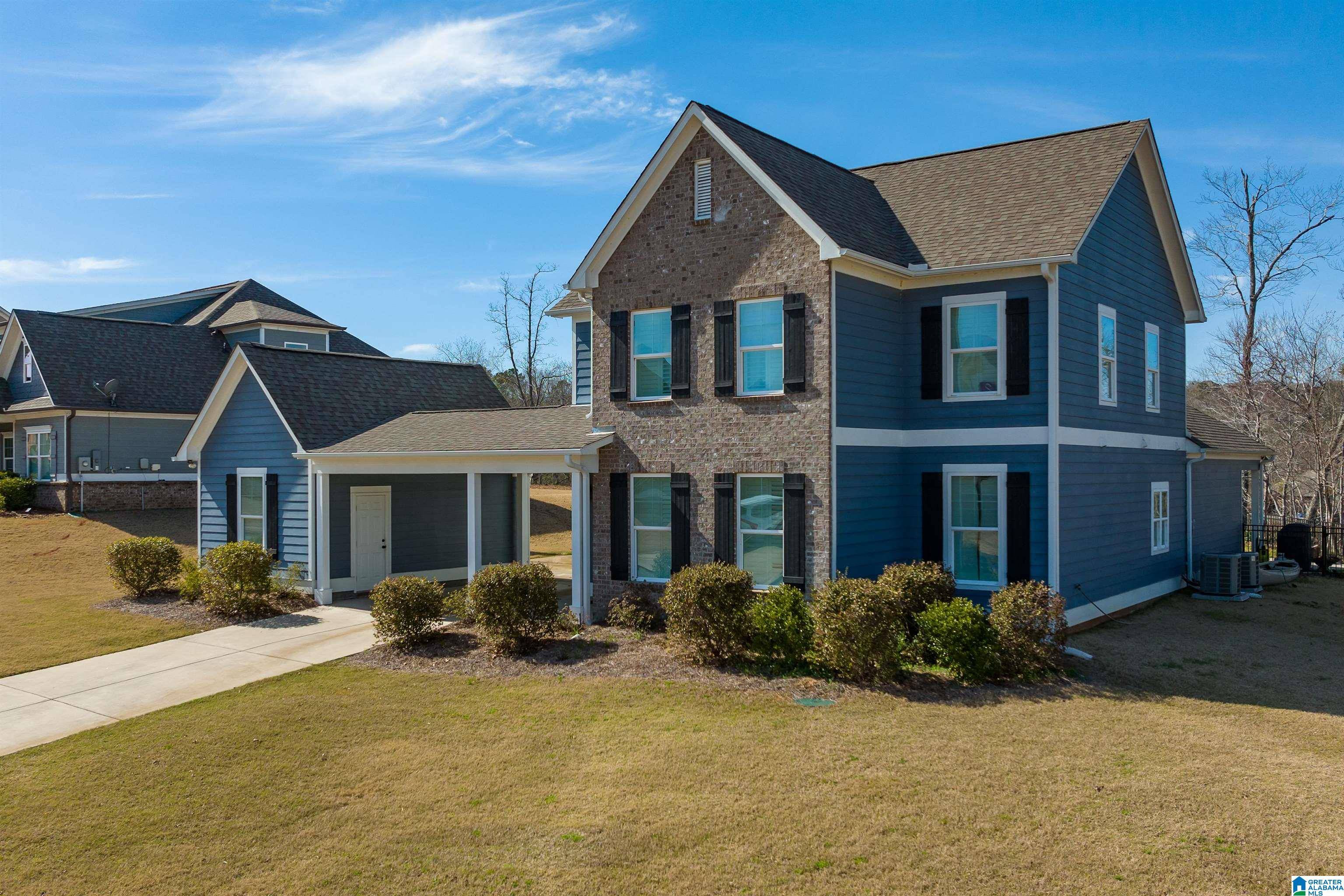 Trussville, AL 35173,450 LAKERIDGE DRIVE