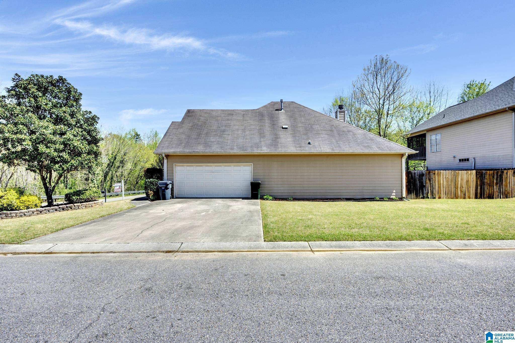 Pelham, AL 35124,184 IVY BROOK TRAIL