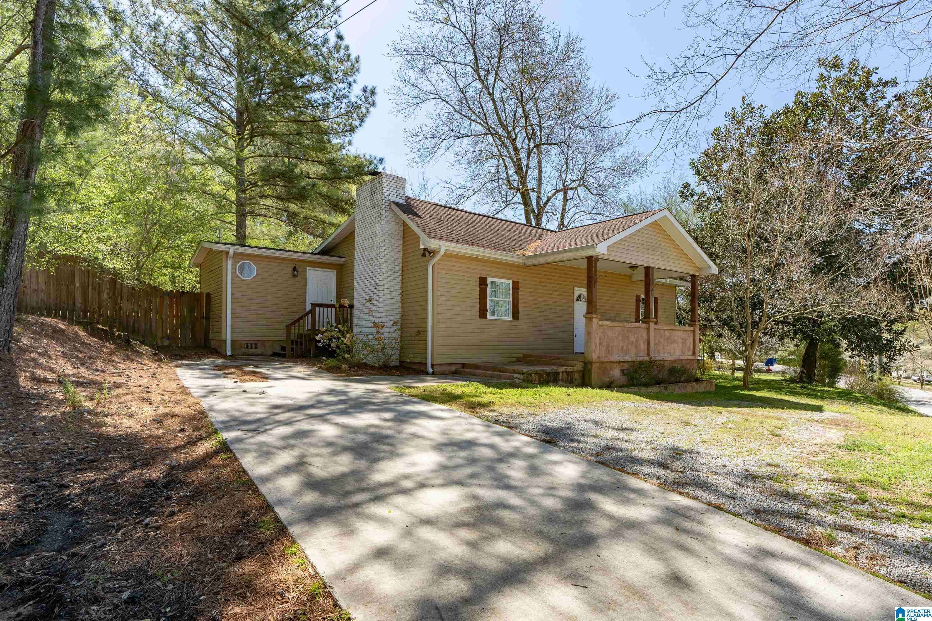 Trussville, AL 35173,6681 HAPPY HOLLOW ROAD