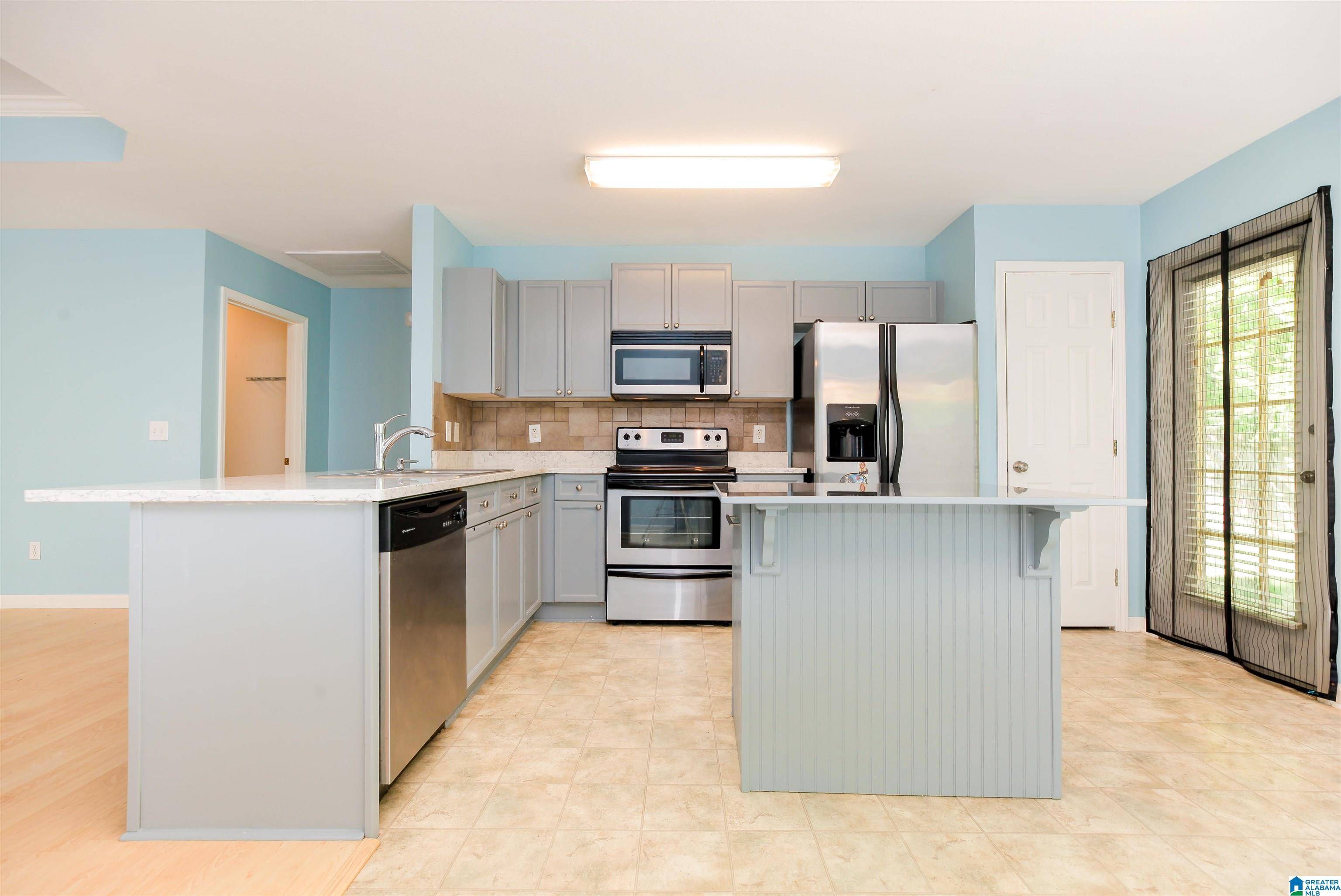 Pelham, AL 35124,387 WALKER WAY