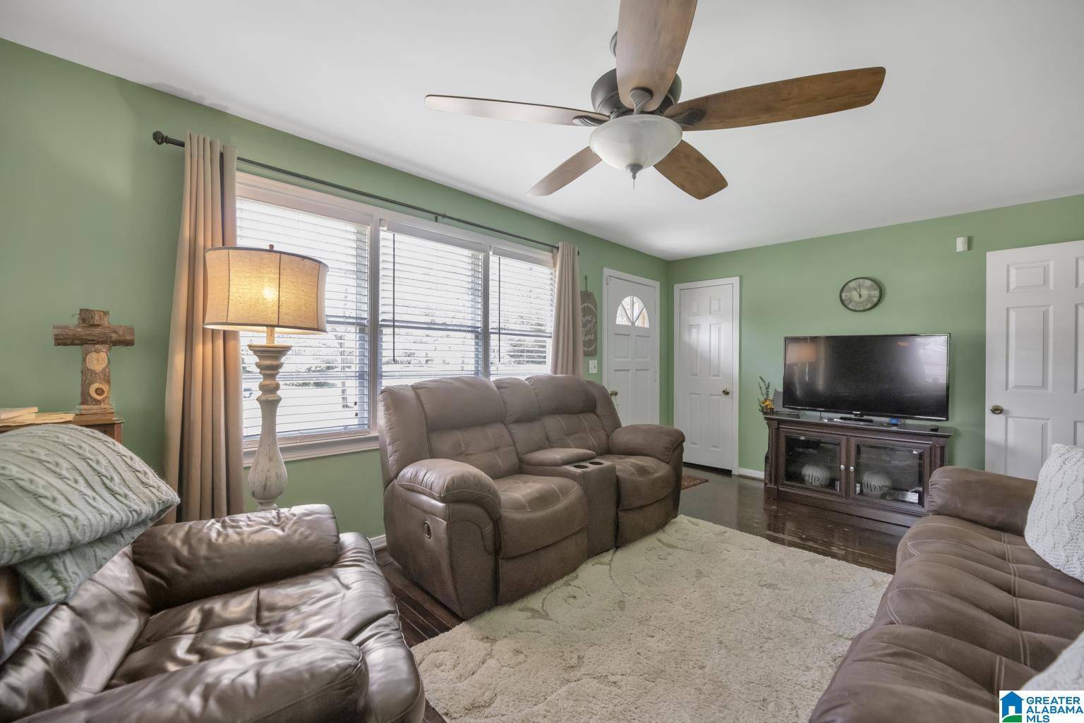 Hueytown, AL 35023,2113 LONGVIEW DRIVE