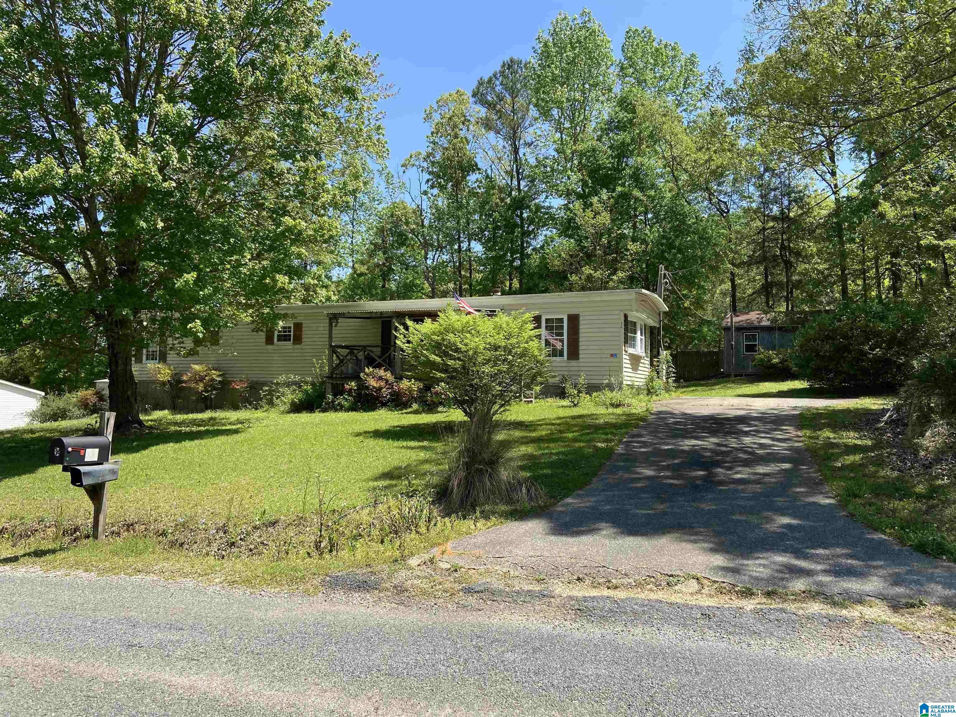 Leeds, AL 35094,34 TWILIGHT LANE