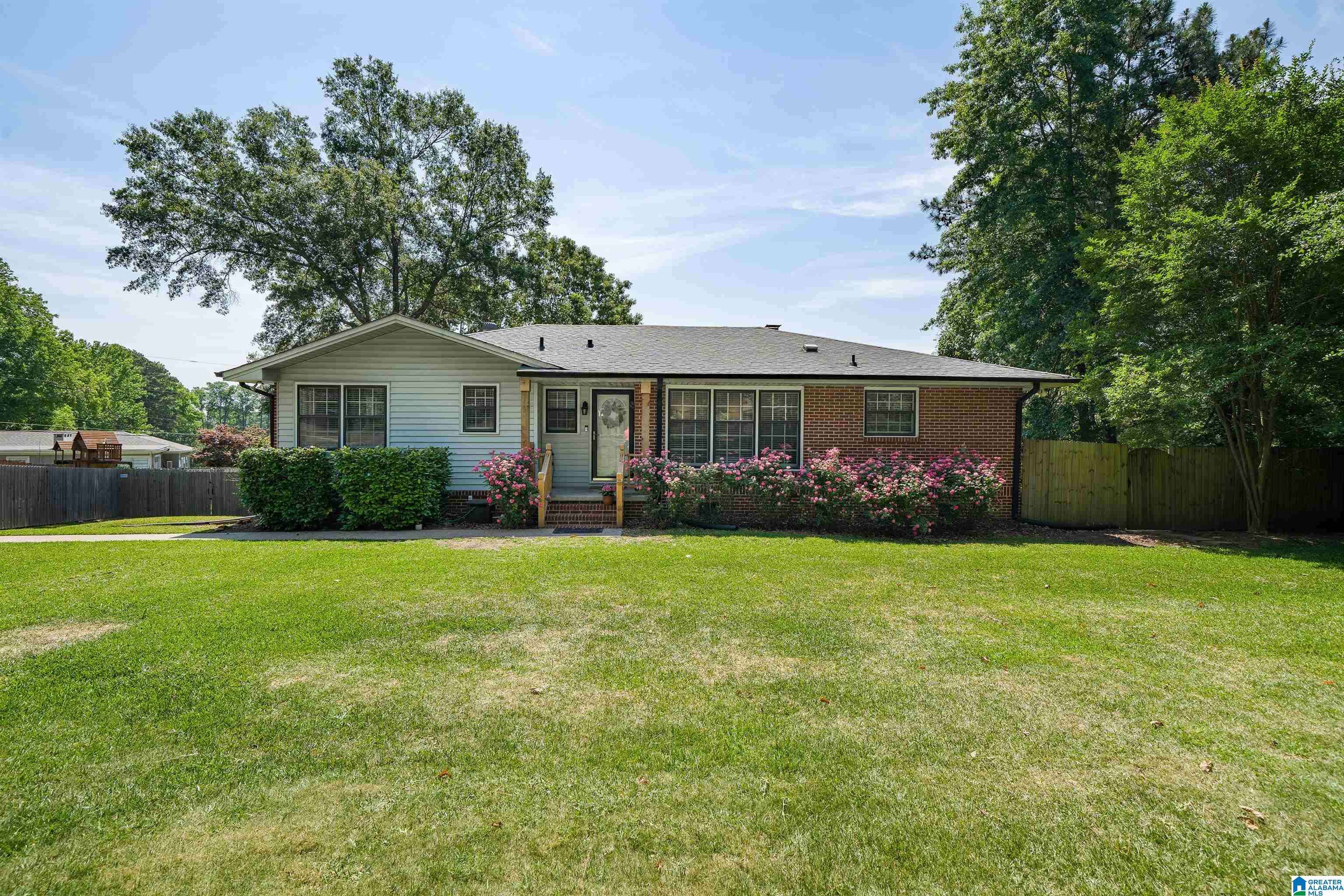 Hoover, AL 35226,2420 OLD BRIAR TRAIL