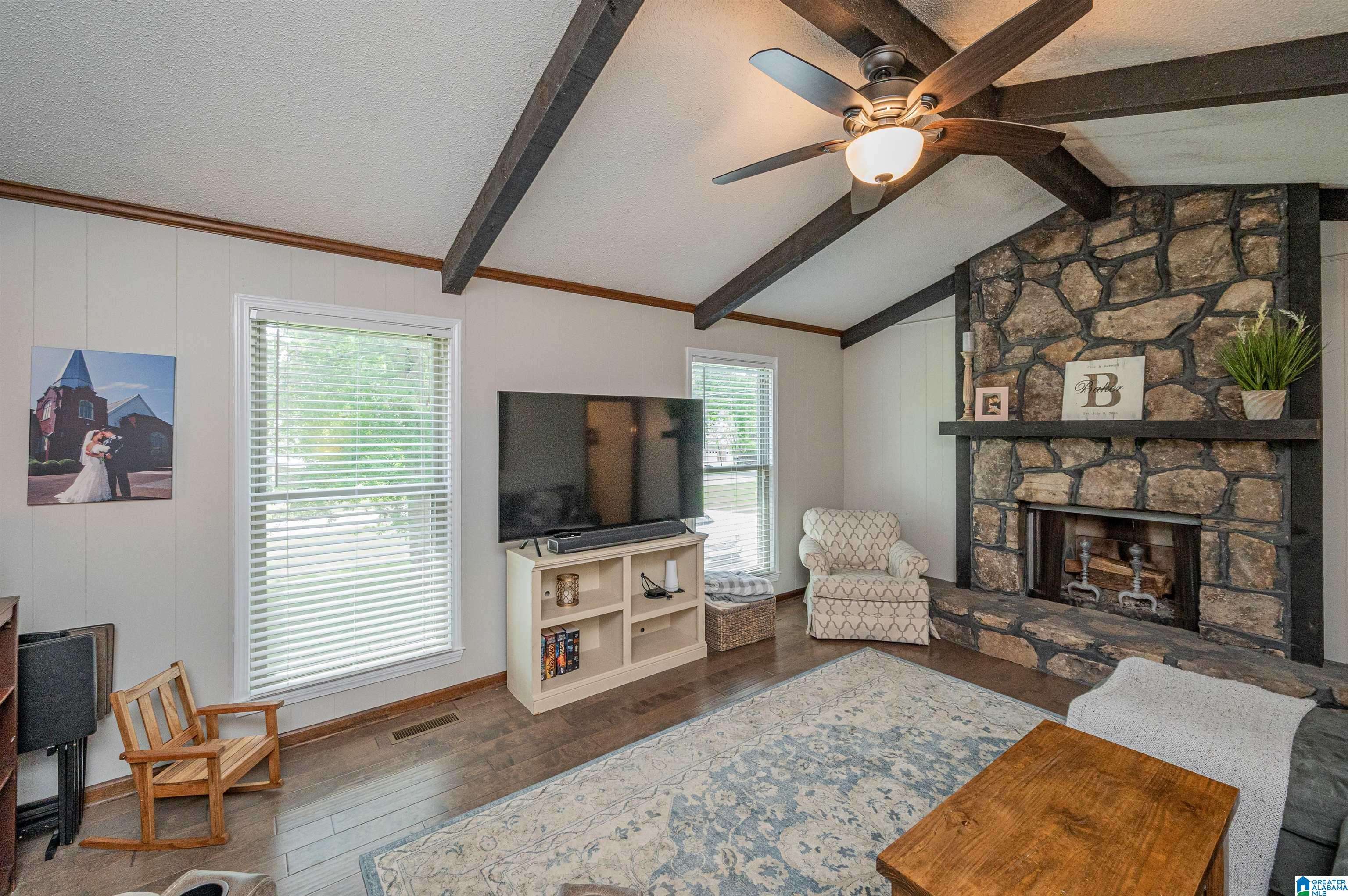 Vestavia Hills, AL 35243,4057 WHITE OAK DRIVE
