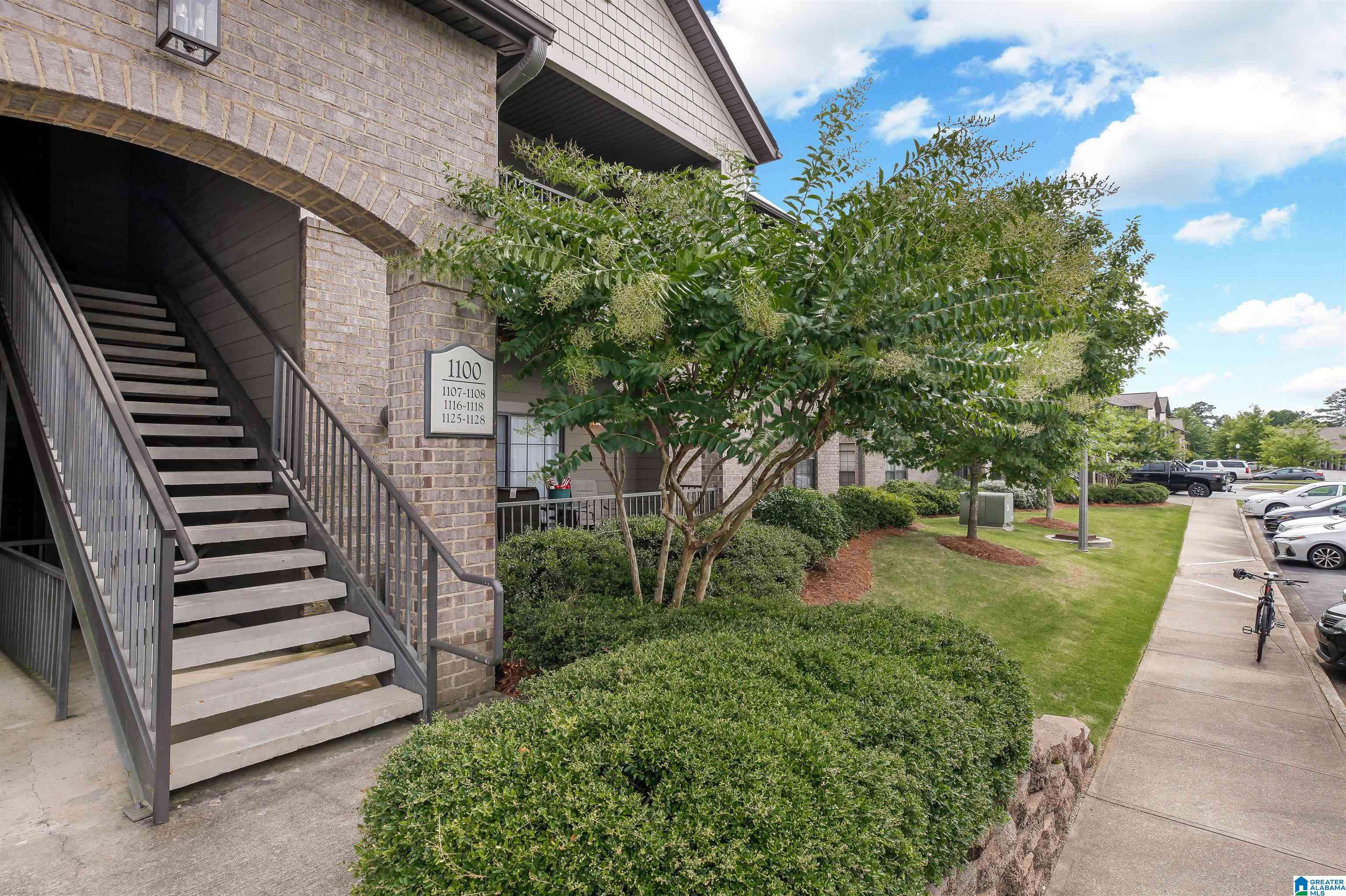 Hoover, AL 35244,1126 RIVERHAVEN PLACE #1126