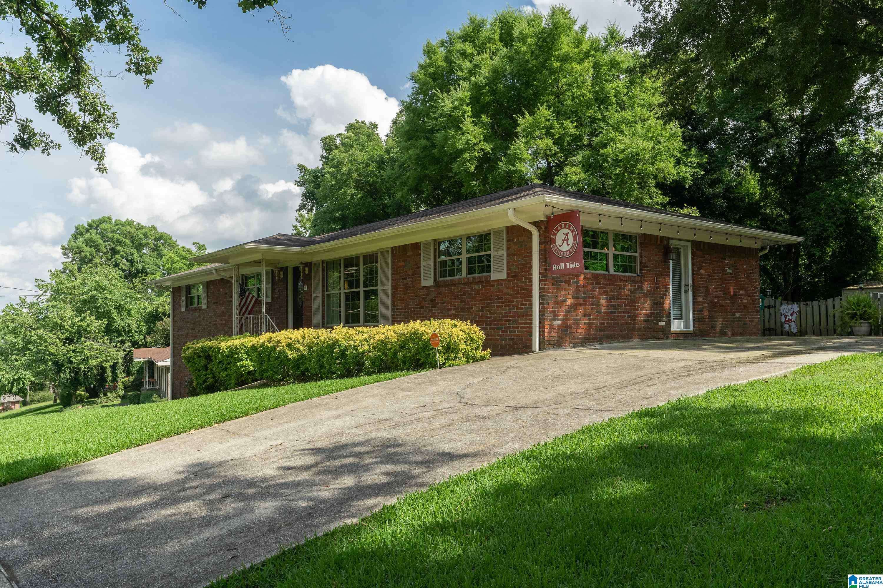 Pleasant Grove, AL 35127,1100 1ST AVENUE