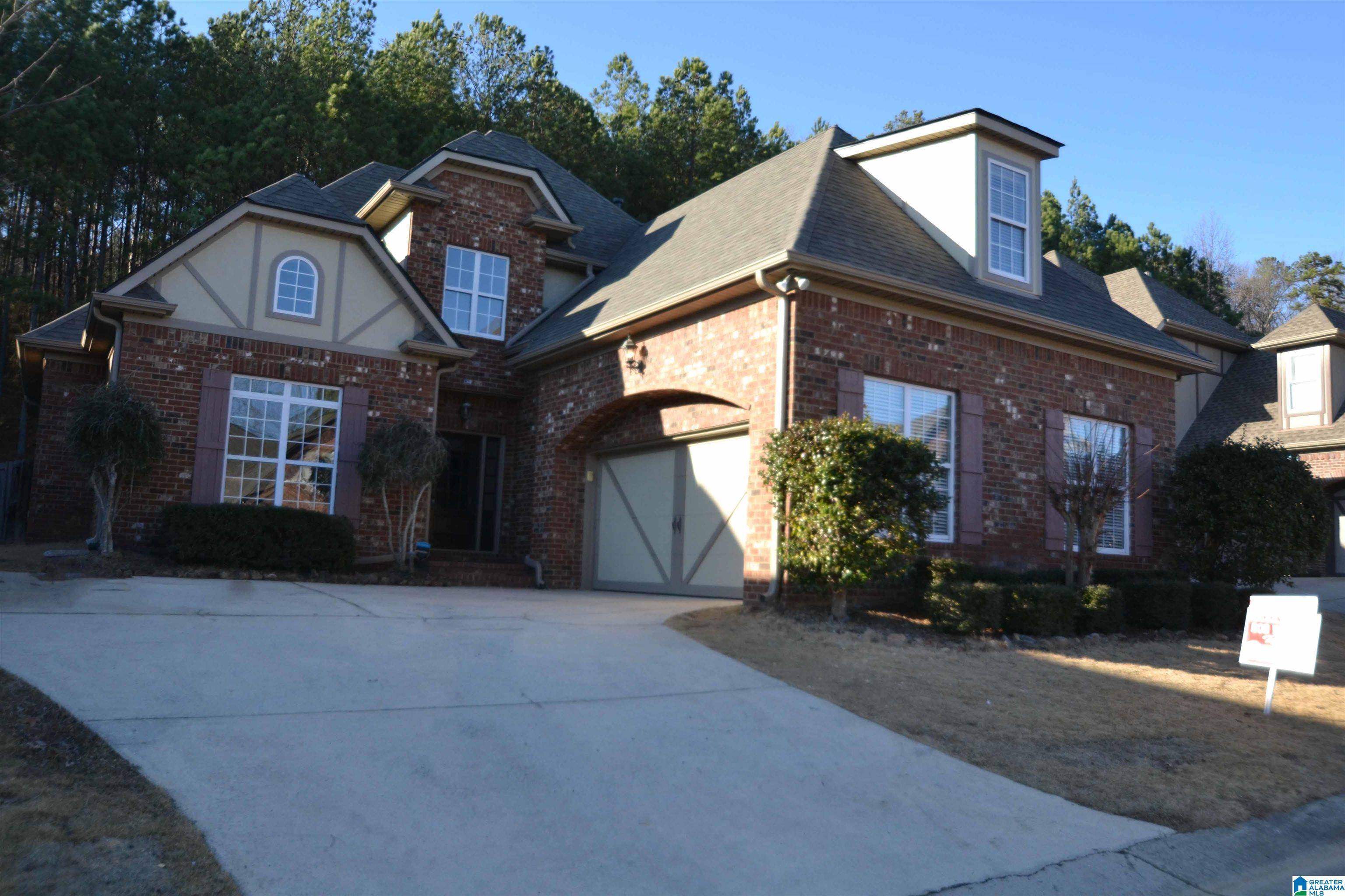 Birmingham, AL 35244,5475 VILLA TRACE