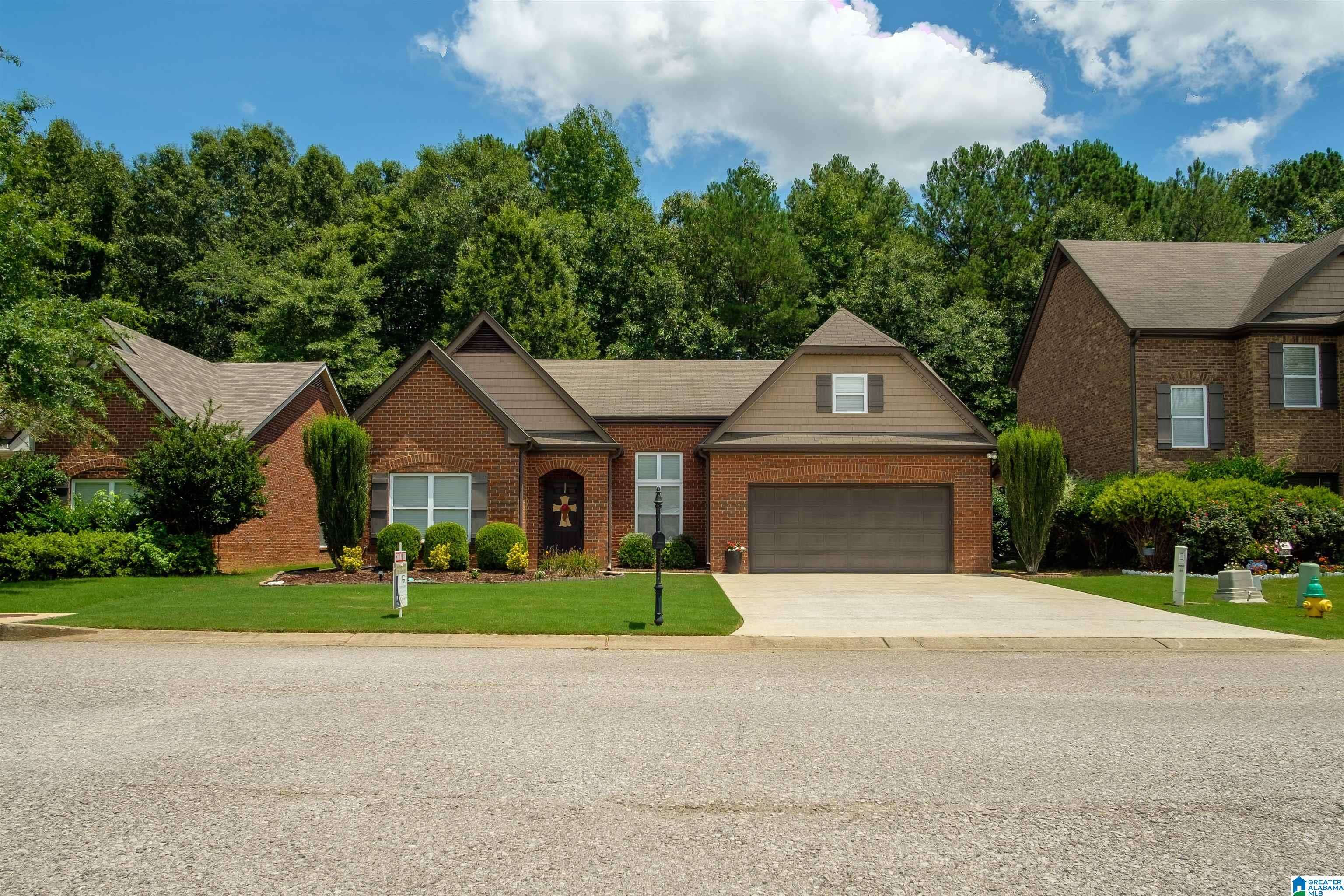 Leeds, AL 35094,752 VALLEY CIRCLE