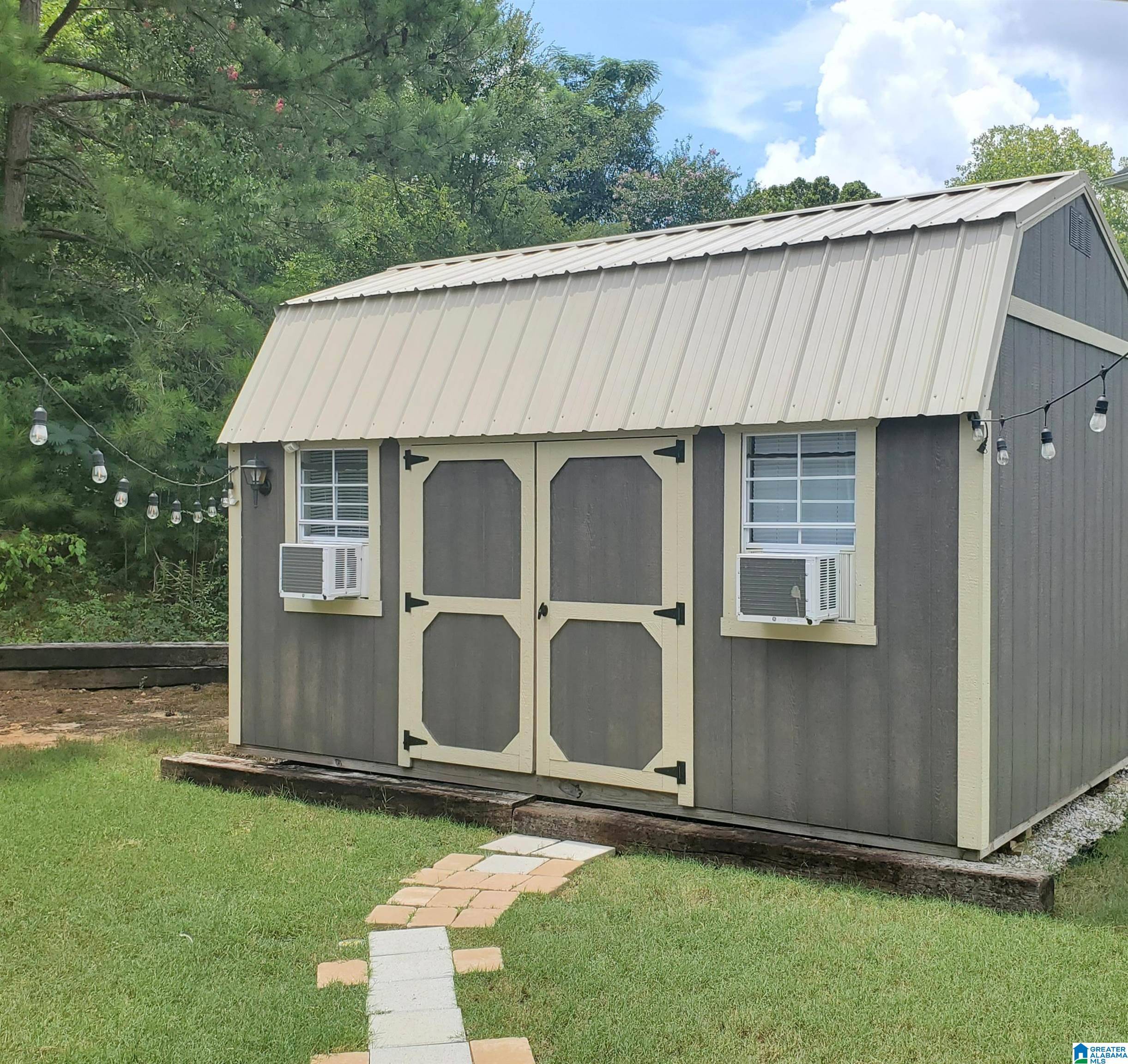 Pelham, AL 35124,110 LANTANA CIRCLE