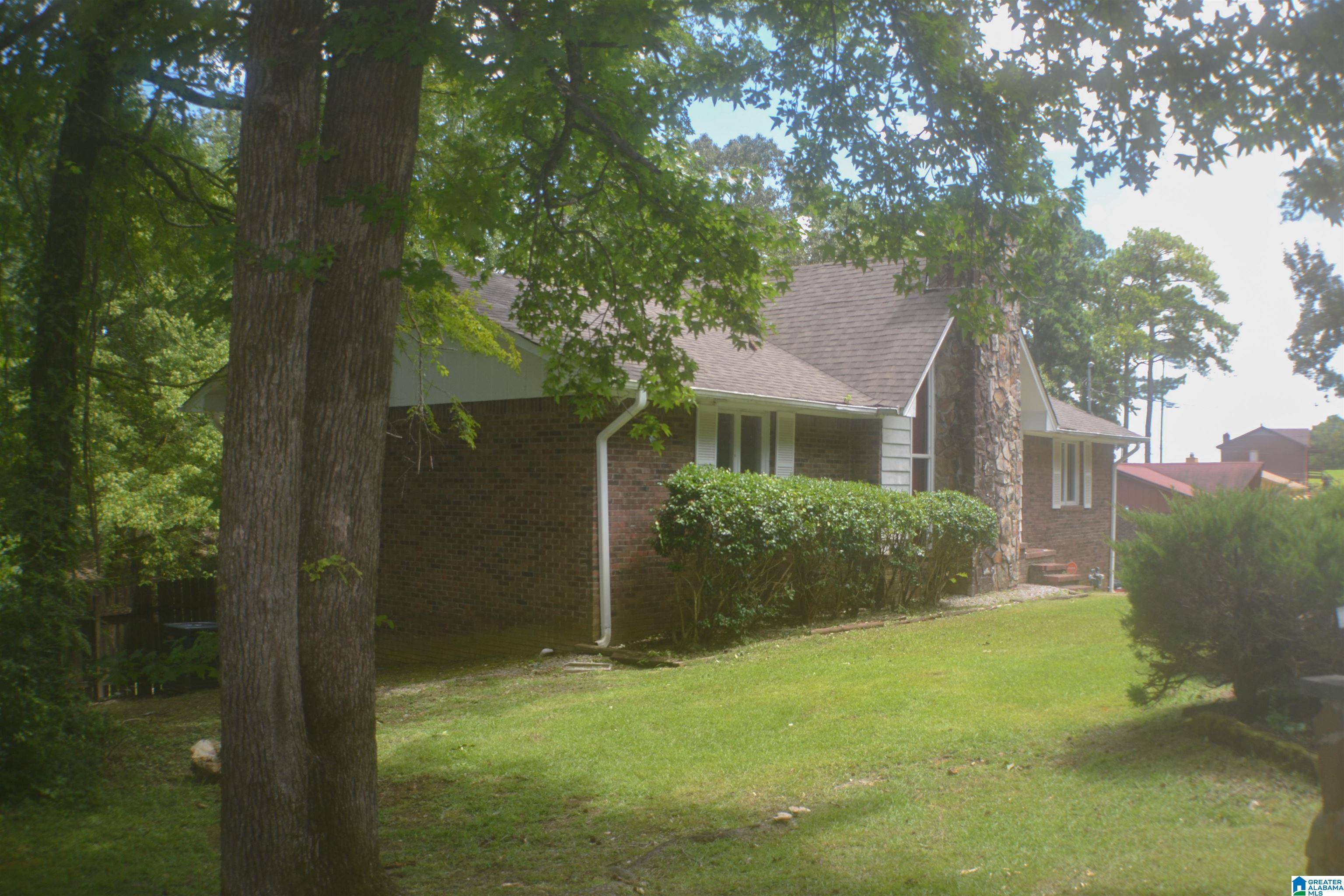 Birmingham, AL 35217,6319 LARKIN STREET