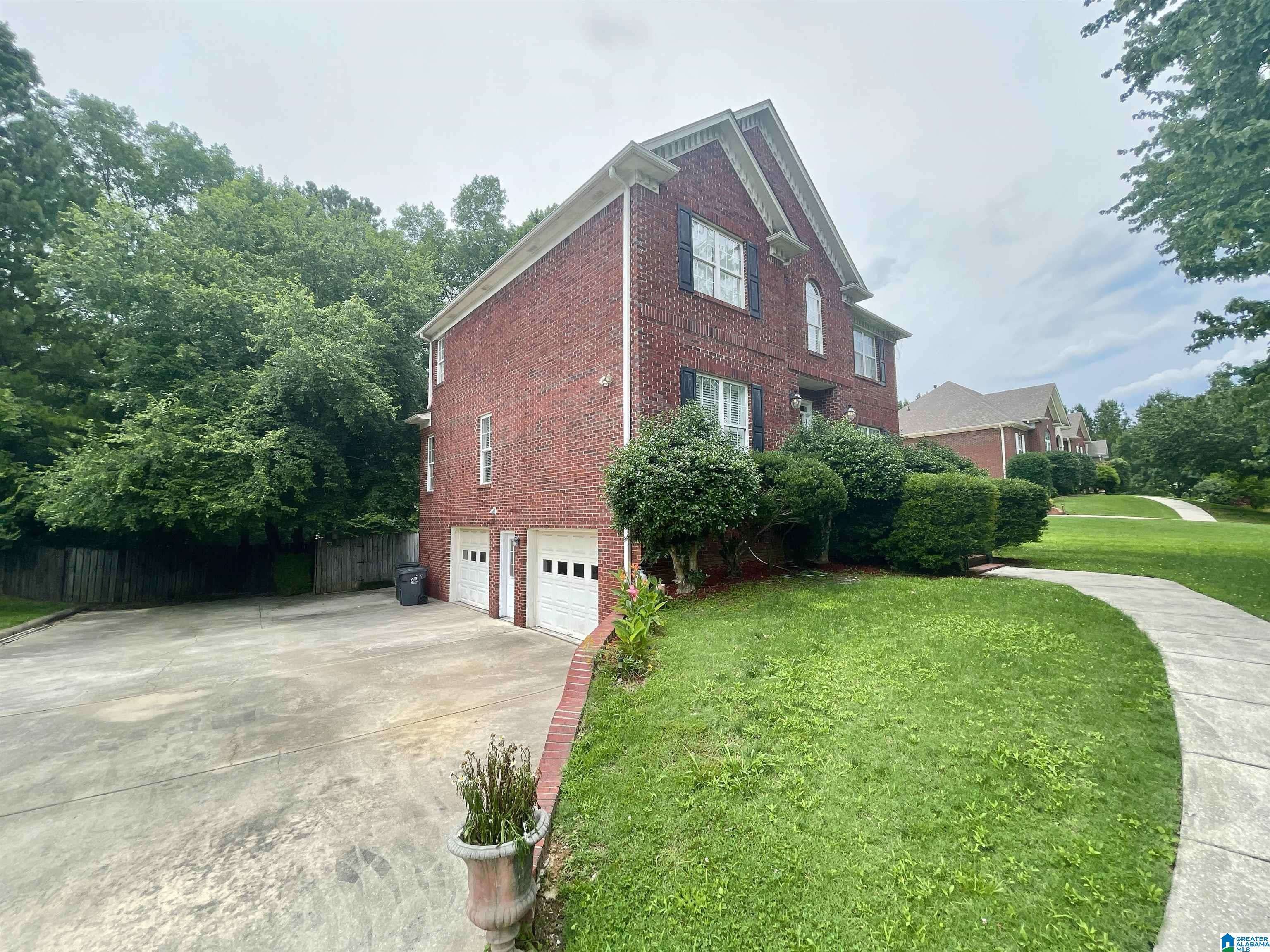 Pelham, AL 35124,112 SILVERLEAF DRIVE