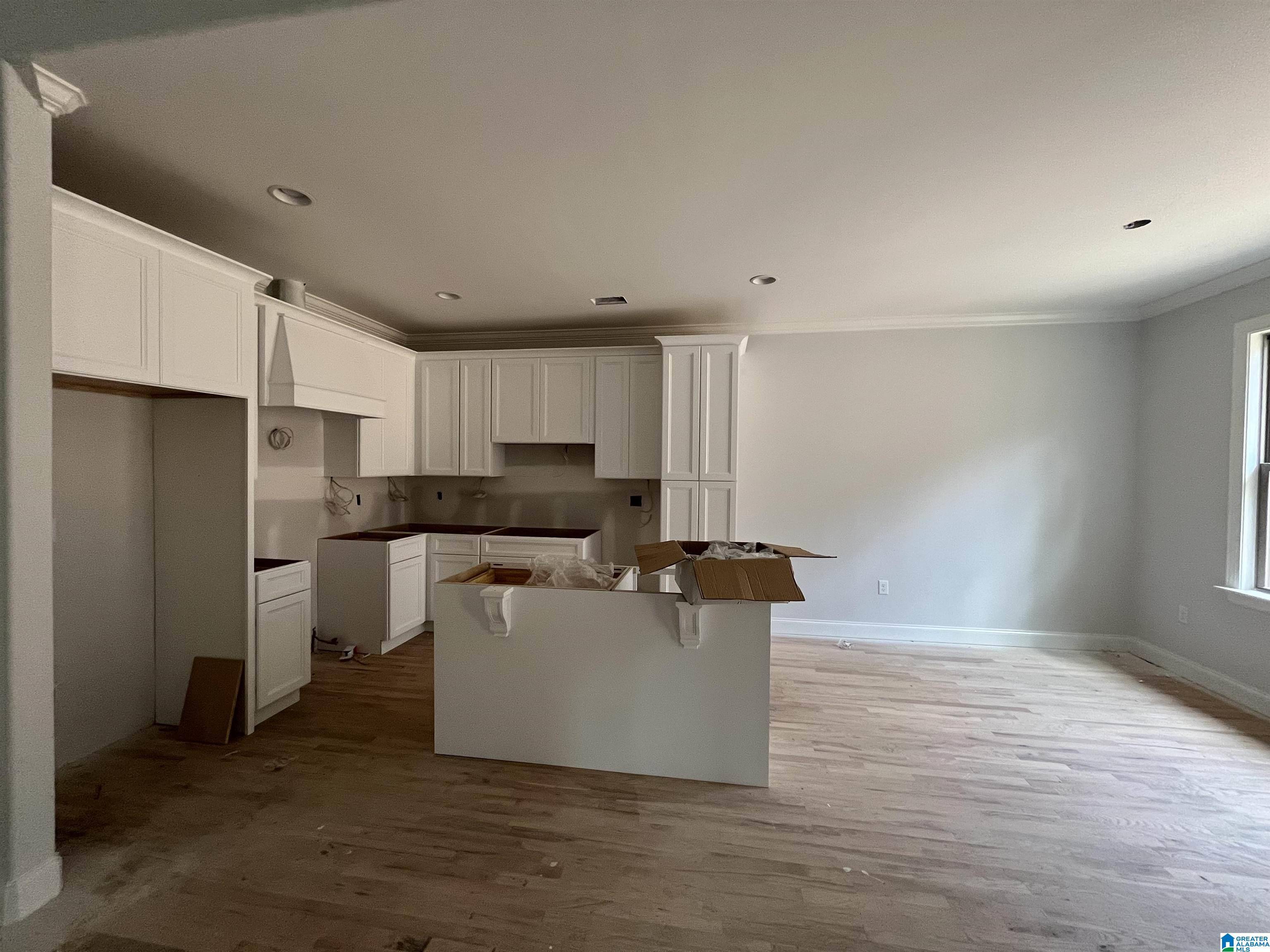 Pelham, AL 35124,2068 GREY OAKS TERRACE