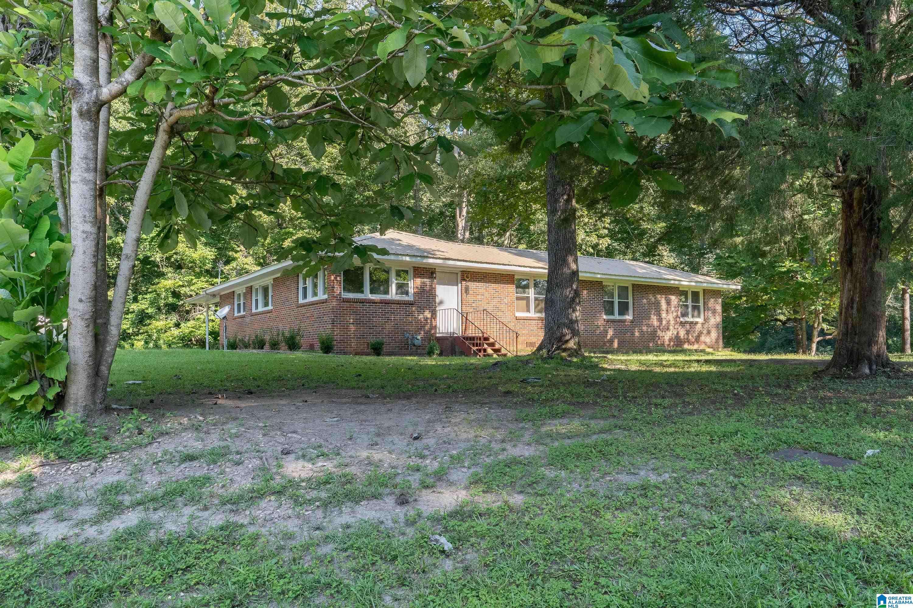 Centreville, AL 35042,110 2ND AVENUE N