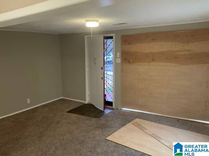 Birmingham, AL 35228,6112 GROVE AVENUE