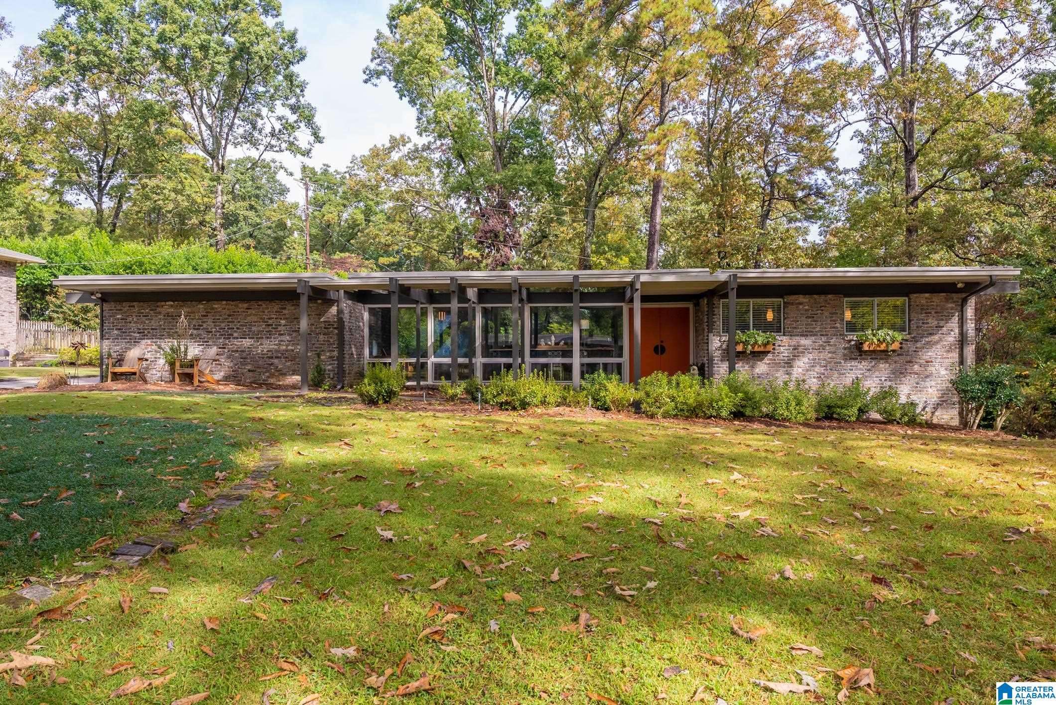 Mountain Brook, AL 35243,3841 ORLEANS ROAD