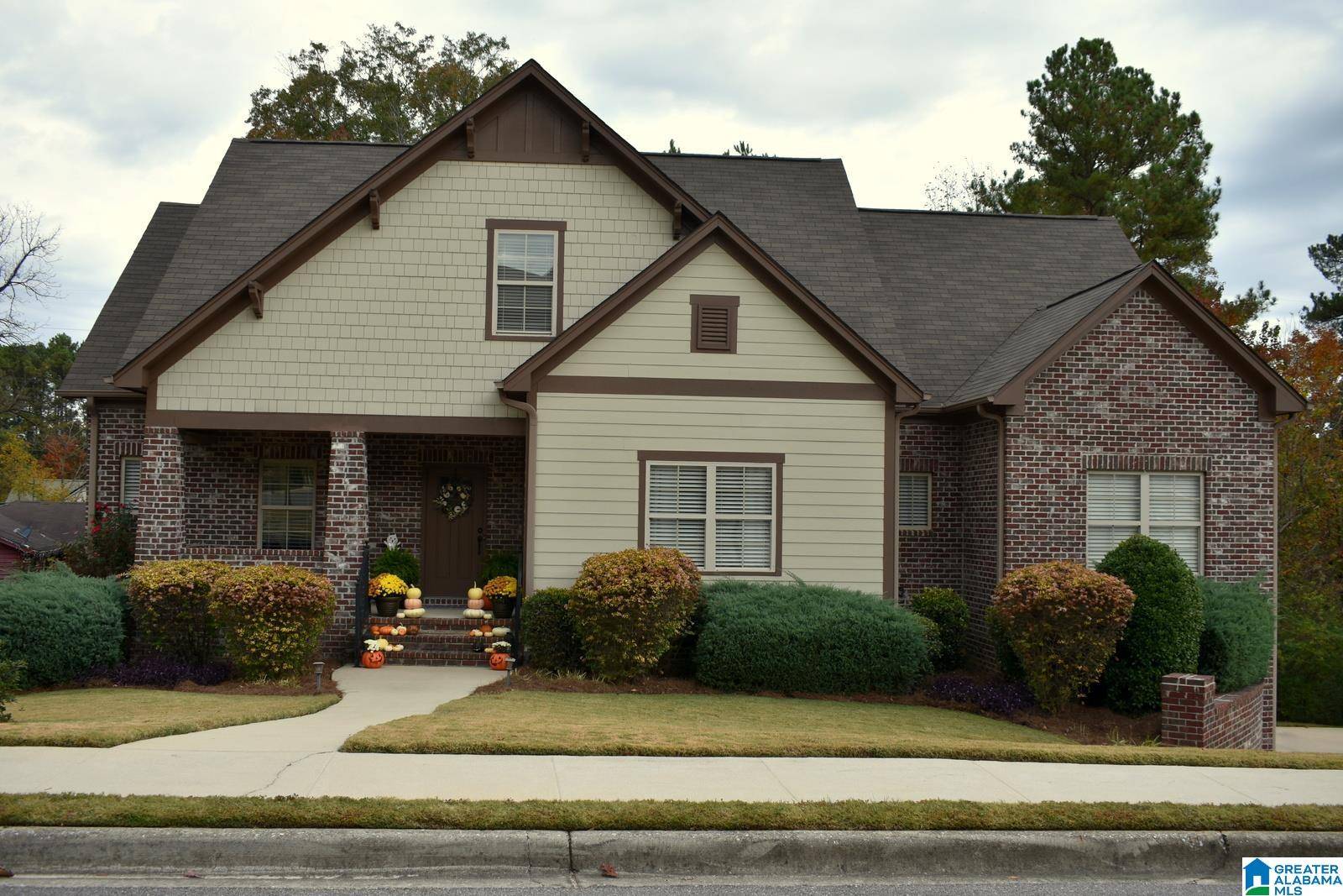 Alabaster, AL 35007,205 WISTERIA LANE