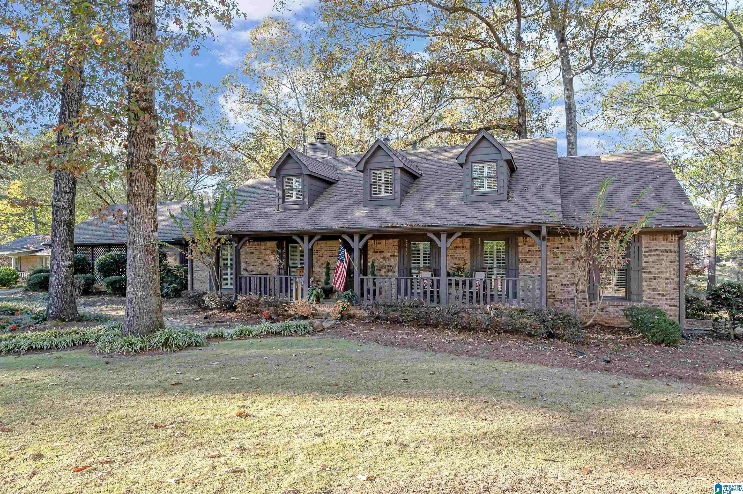 Trussville, AL 35173,118 MORRIS CIRCLE