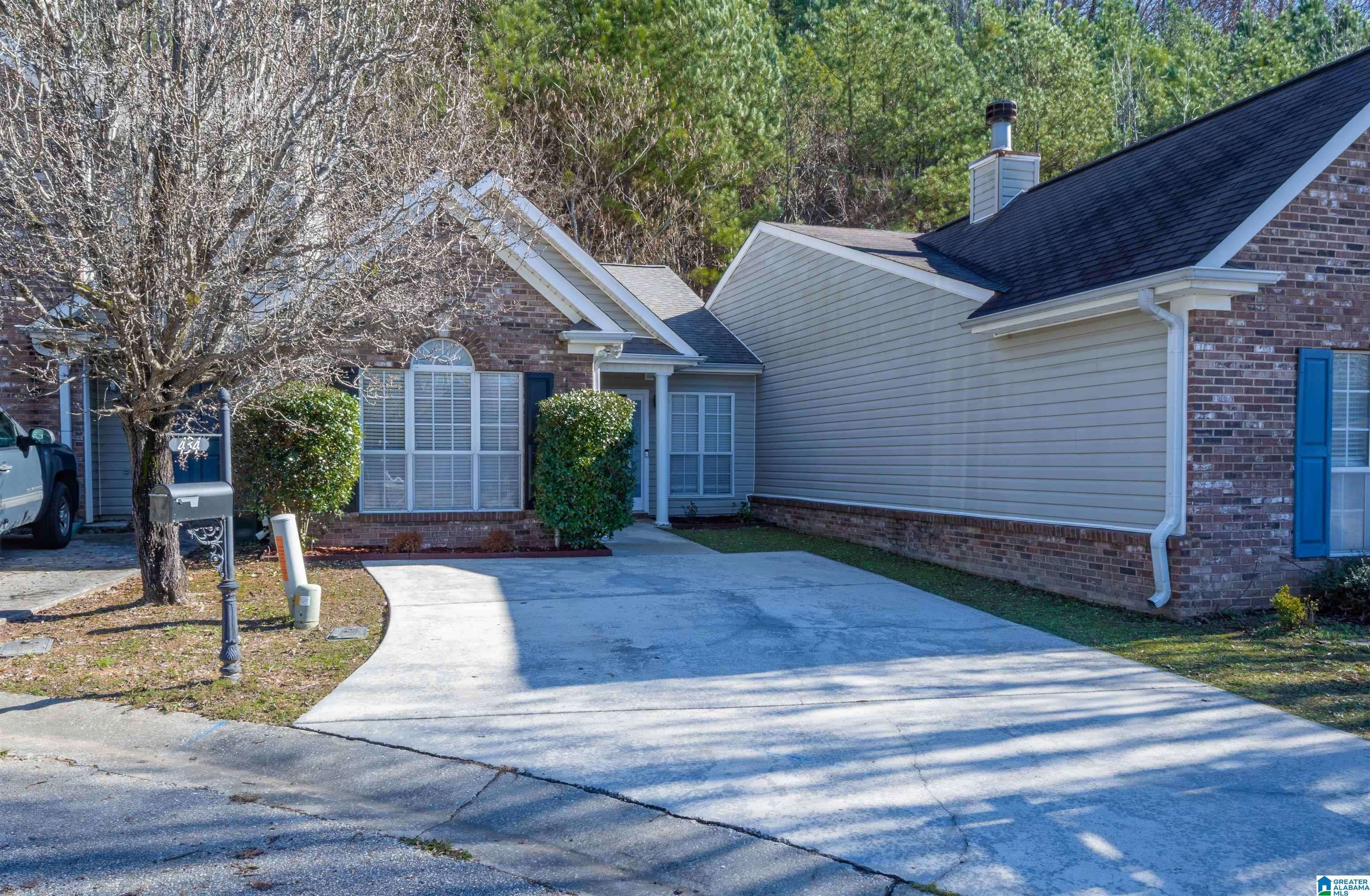 Pelham, AL 35124,434 MIDRIDGE LANE