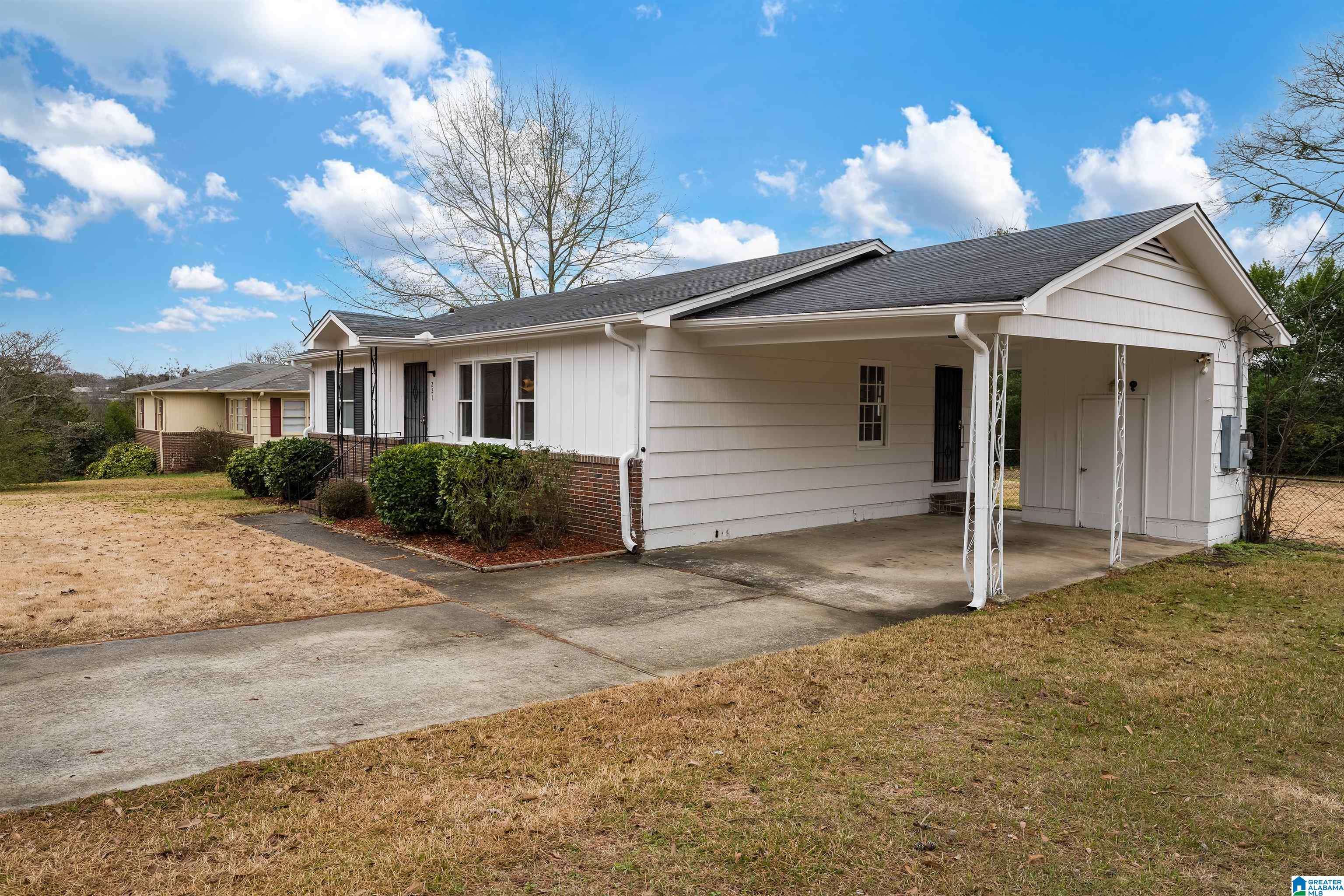 Center Point, AL 35215,221 24TH AVENUE NW