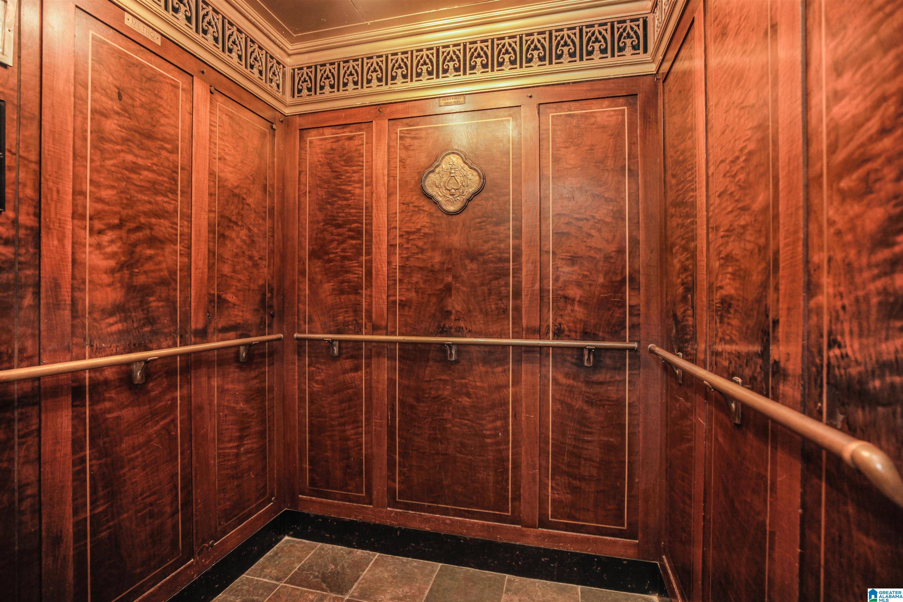 Birmingham, AL 35203,2008 3RD AVENUE N #5A